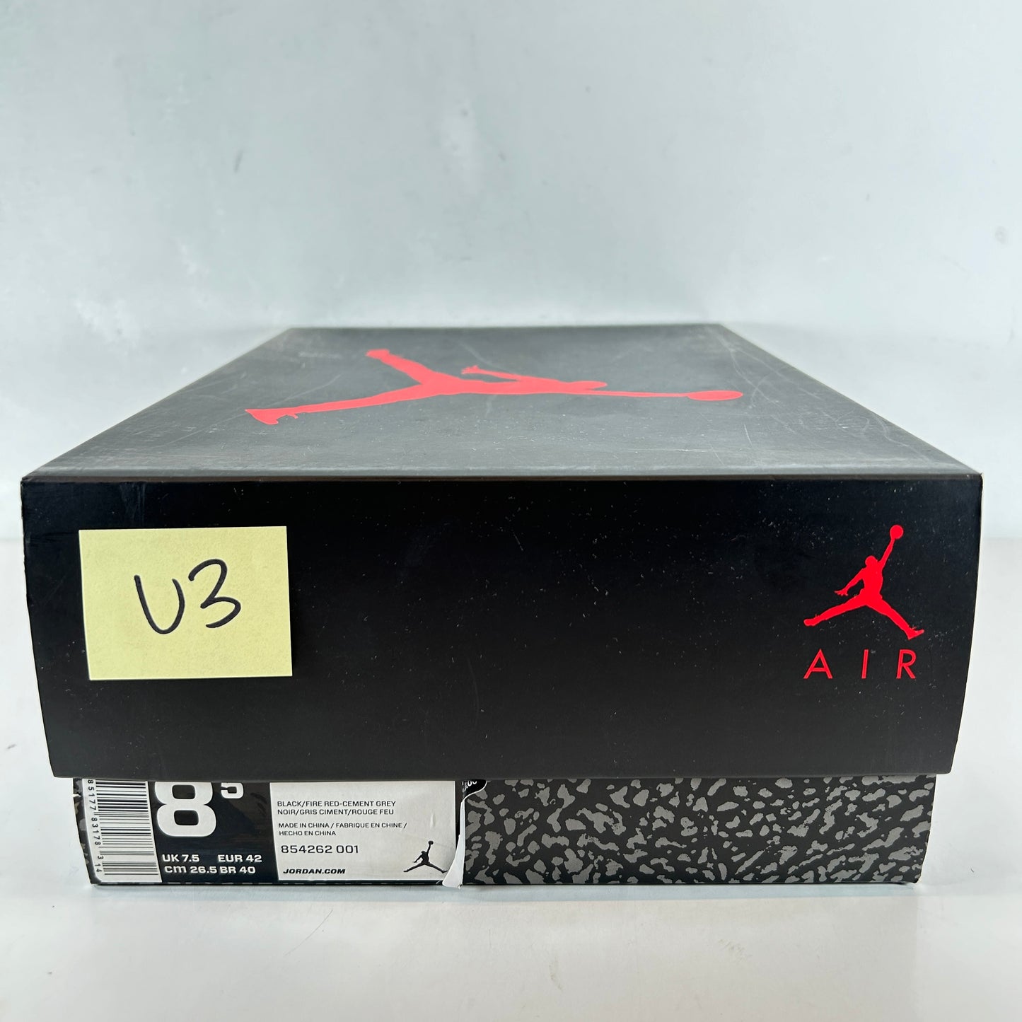 854262 001 Jordan 3 Black Cement 2018 [USED] - 8.5 M (Used3)