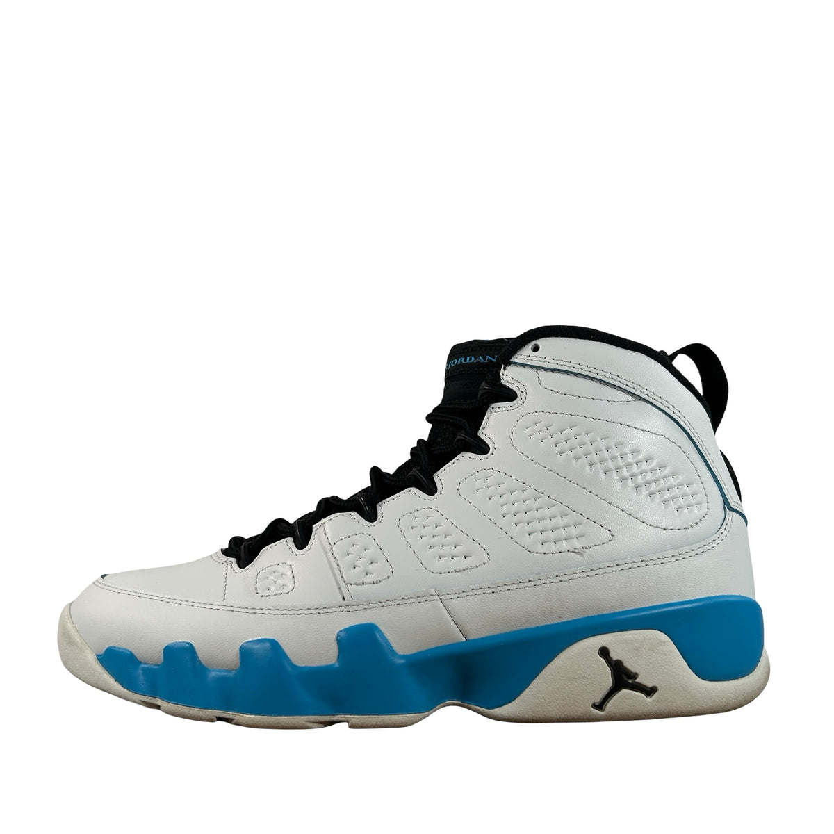 FQ8992 101 Jordan 9 Retro Powder Blue (2024) [USED] - 8.5  M (Used4)
