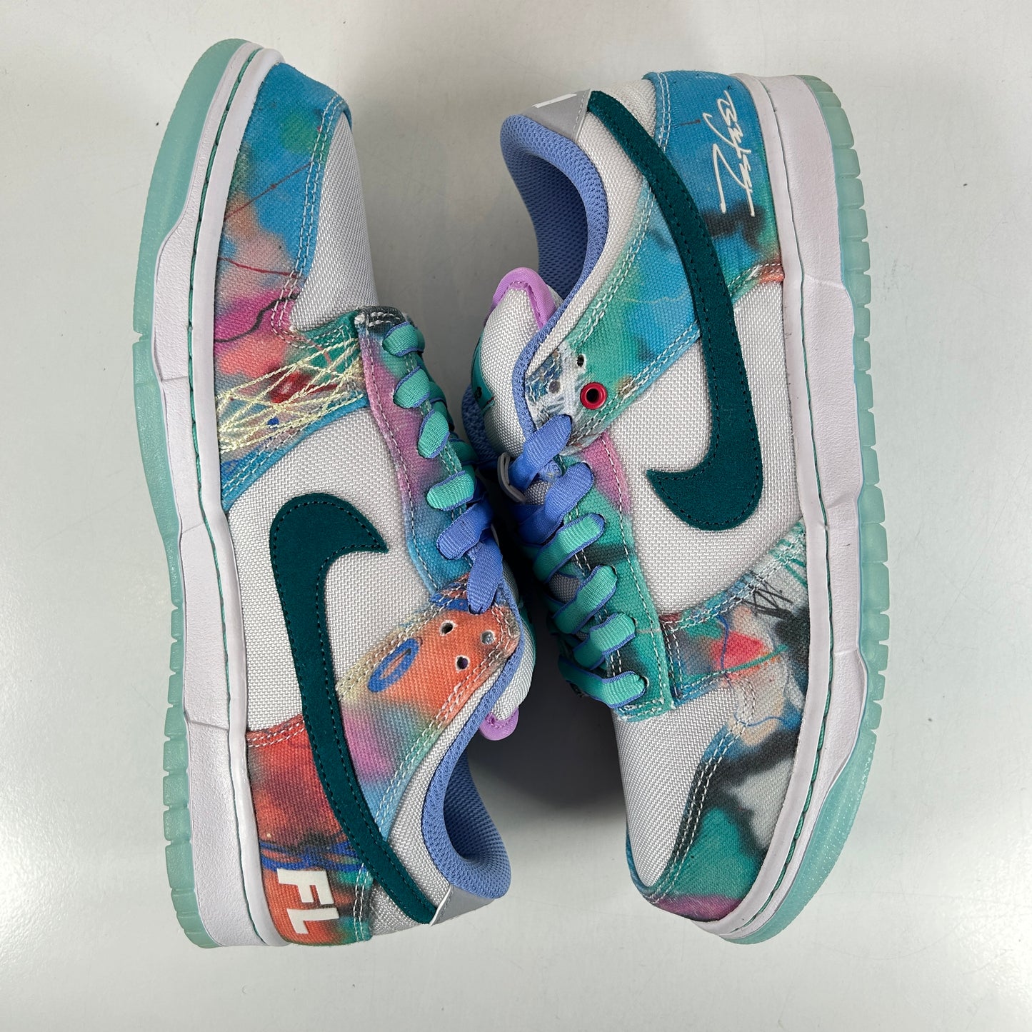 HF6061 400 Nike SB Dunk Low Futura Laboratories Bleached Aqua [USED] - 9 M (VNDS)