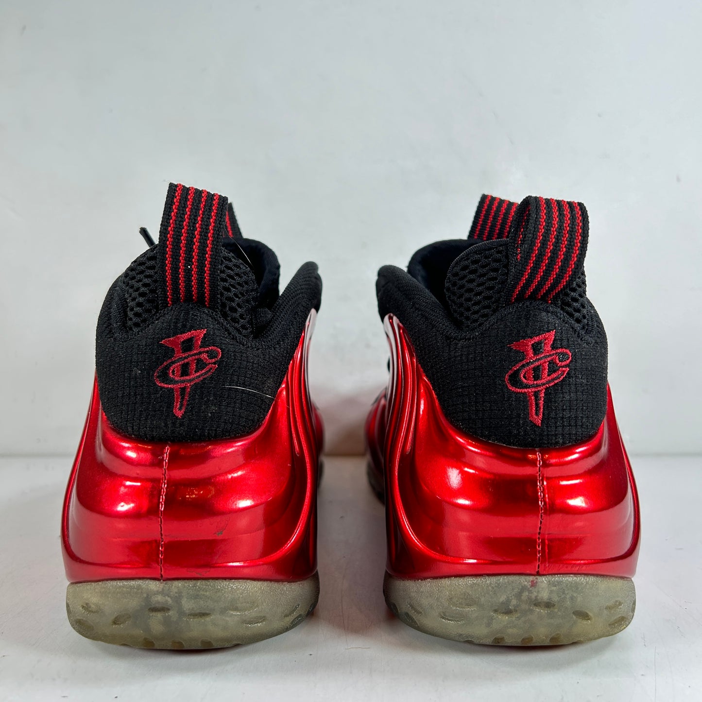 314996 610 Nike Air Foamposite One Metallic Red (2012) [USED] - 11 M (Used) (Replace Box)
