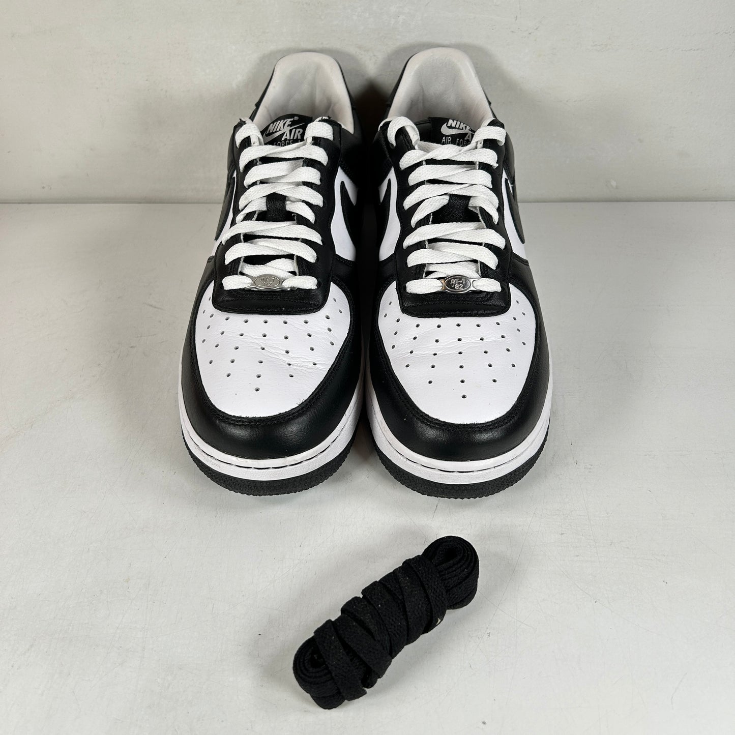 FJ5756 100 Nike Air Force 1 Low QS Terror Squad Blackout [USED] - 9 M (Used3)