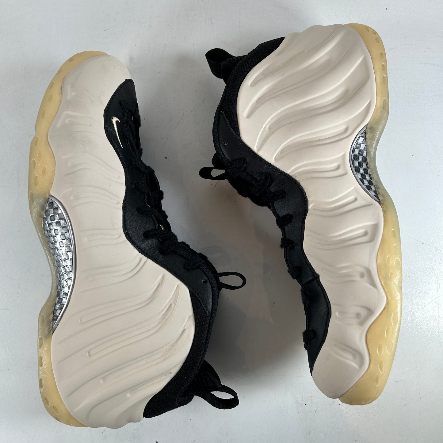 FD5855 002 Nike Air Foamposite One Light Orewood Brown [USED] - 11.5 M (Used)