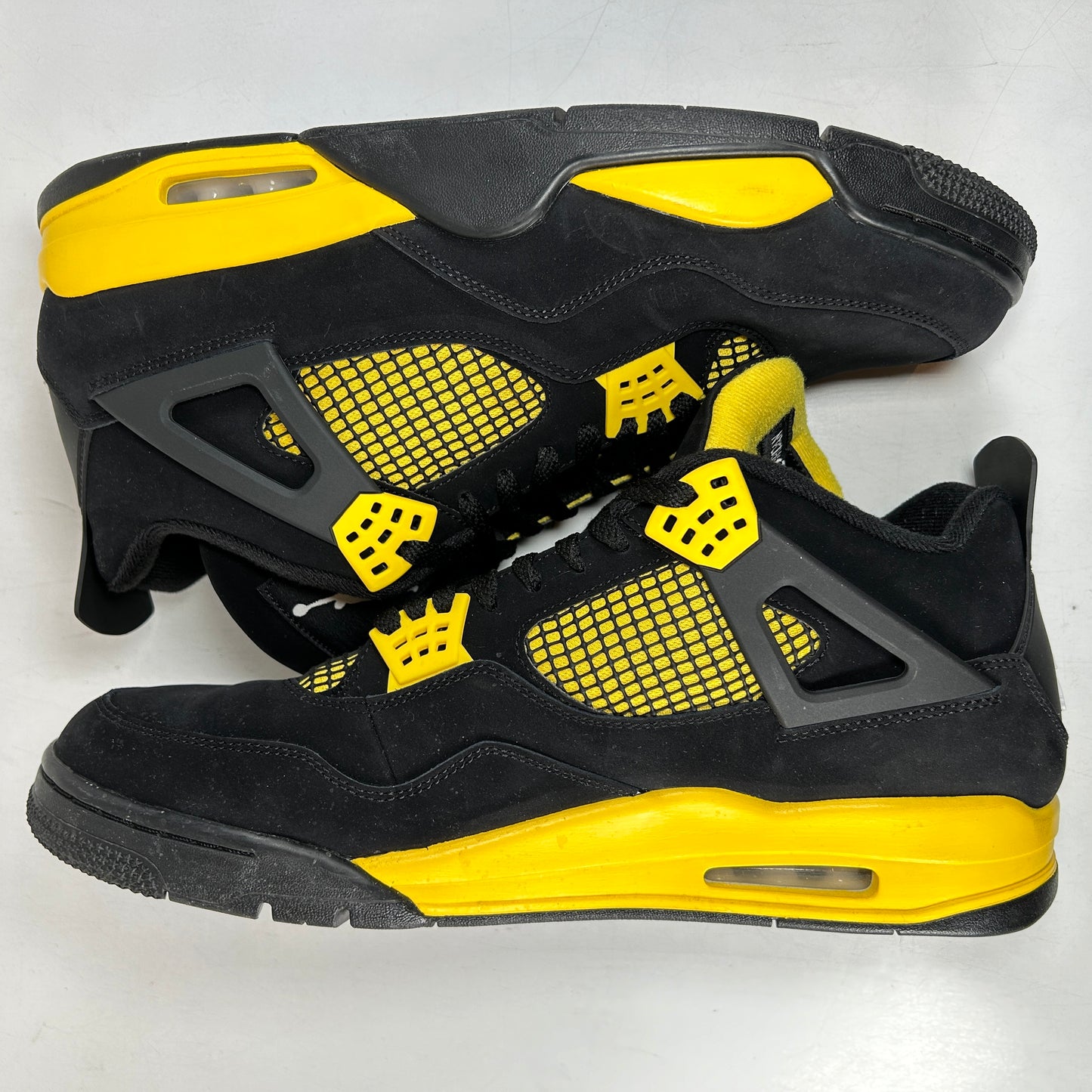 DH6927 017 Jordan 4 Retro Thunder [USED] - 14 M (Used2) (No Box2)