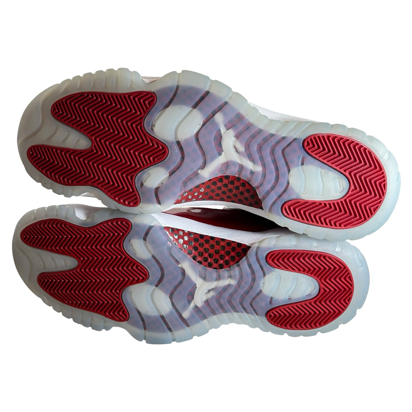 CT8012 116 Jordan 11 Retro Cereza (2022)