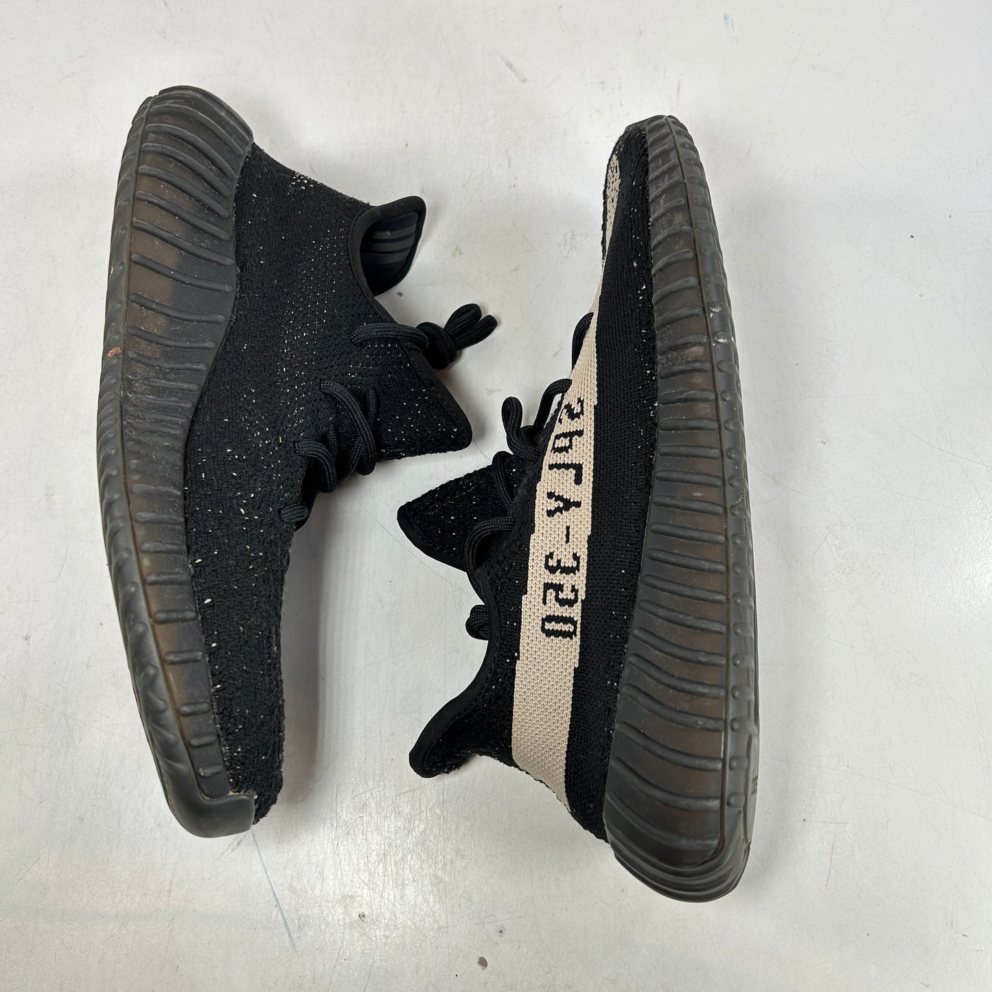 BY1604 Adidas Yeezy Boost 350 V2 Core Black White [USED] - 10 M (Used) (No Box)