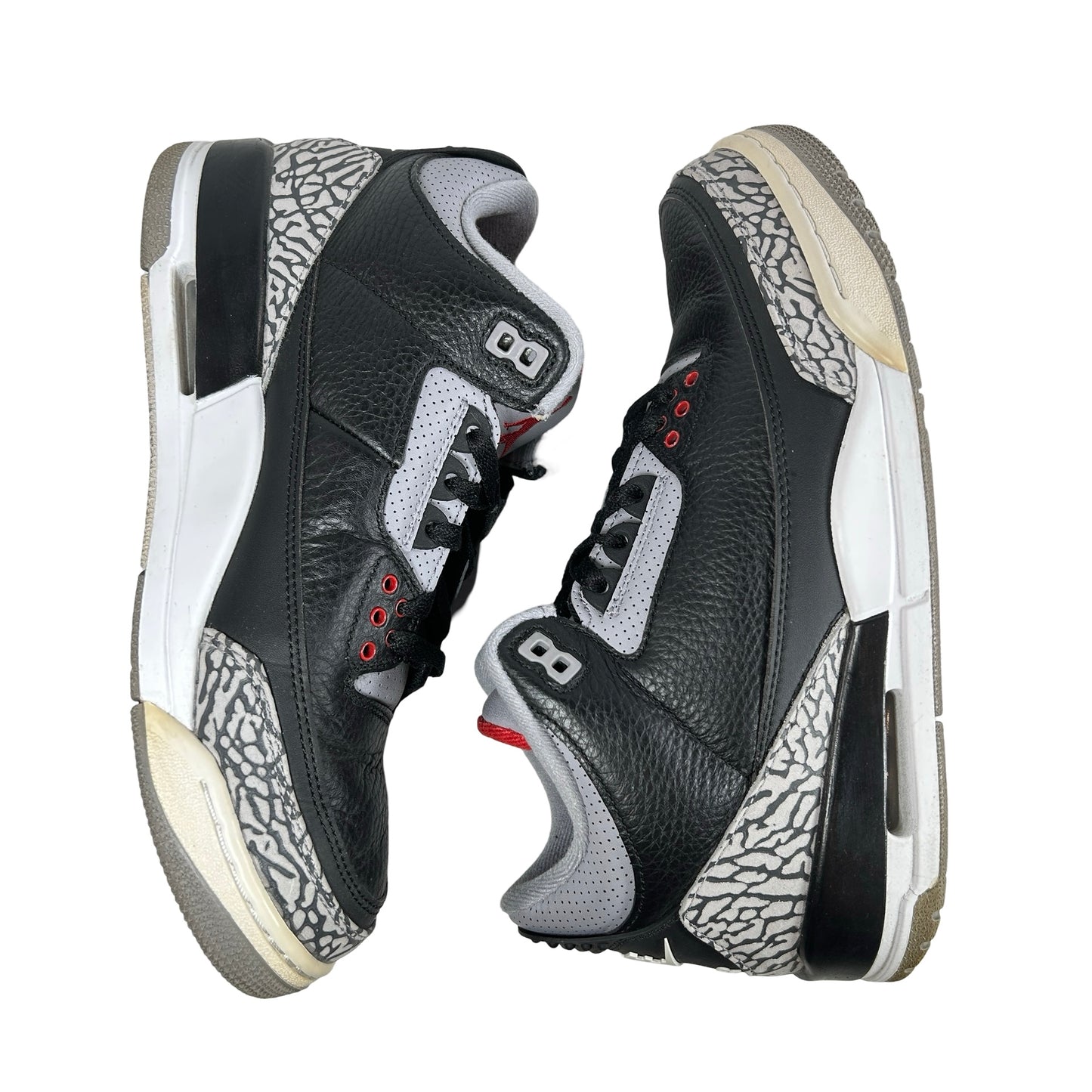 854262 001 Jordan 3 Black Cement 2018 [USED] - 8.5 M (Used5)