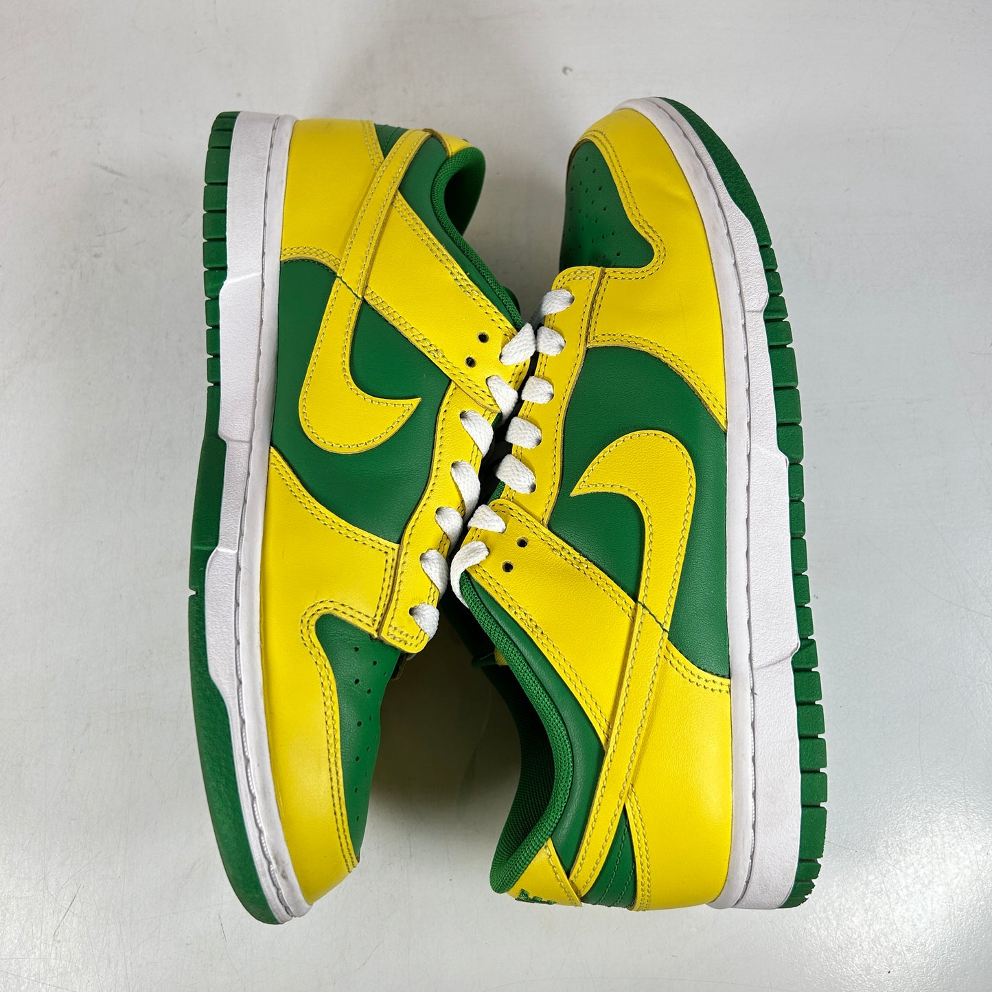 DV0833 300 Nike Dunk Low Retro Reverse Brazil [USED] - 8 M (Used)