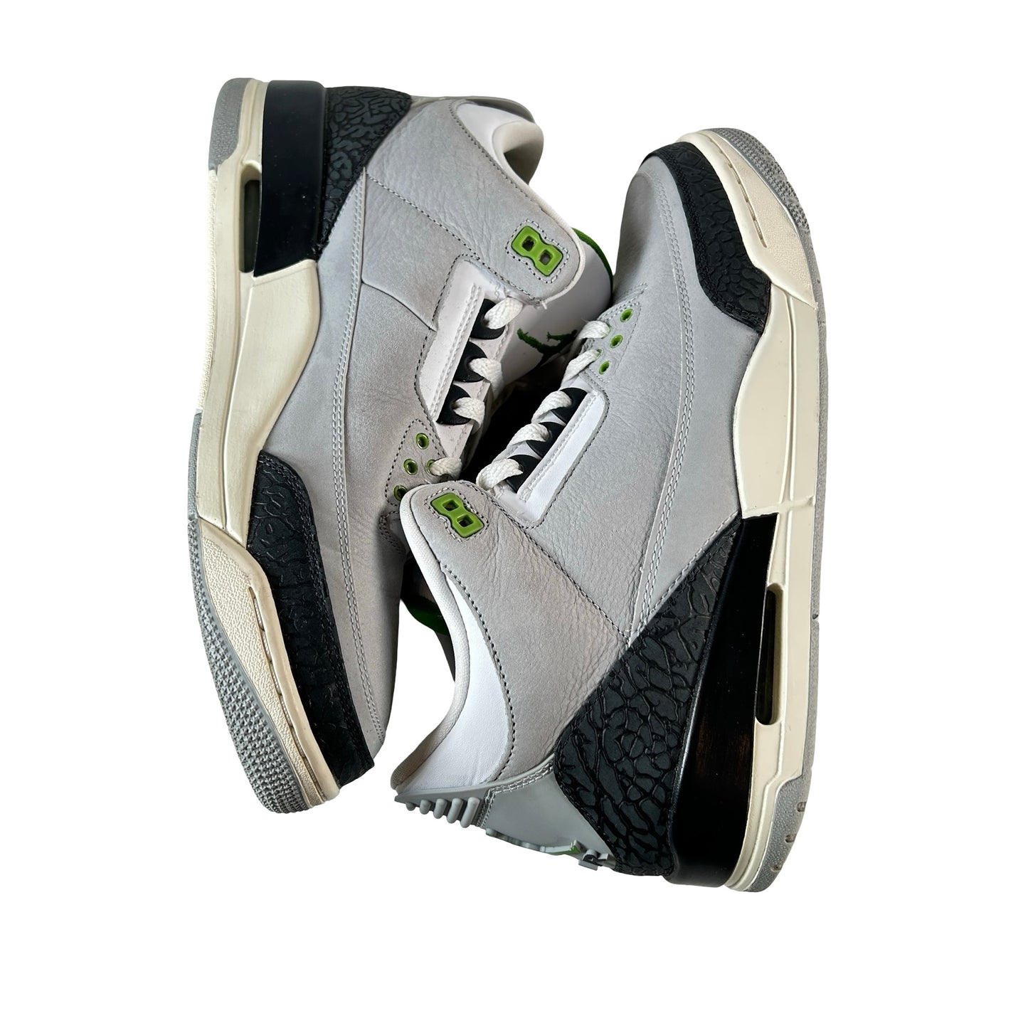 136064 006 Jordan 3 Retro Chlorophyll [USED] - 10.5 M (Used)