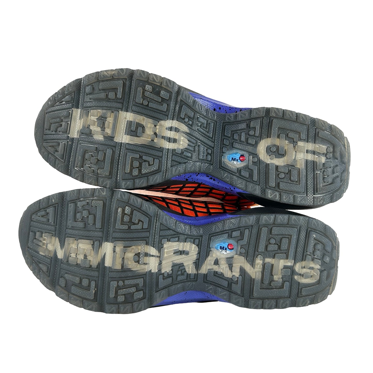 HF3286 700 Nike Air Max Sunder SP Kids of Immigrants Sunrise [USED] - 9.5 M (Used)