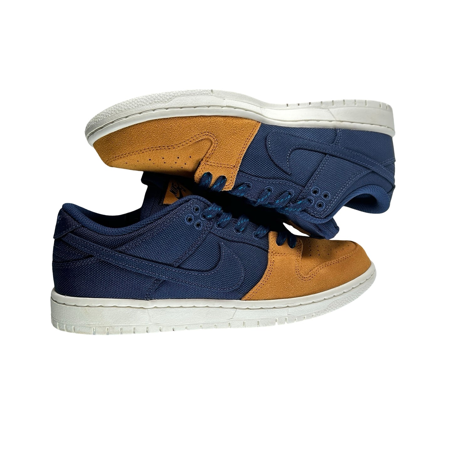 DX6775 400 Nike SB Dunk Low Pro PRM 90s Backpack [USED] - 8 M (Used)