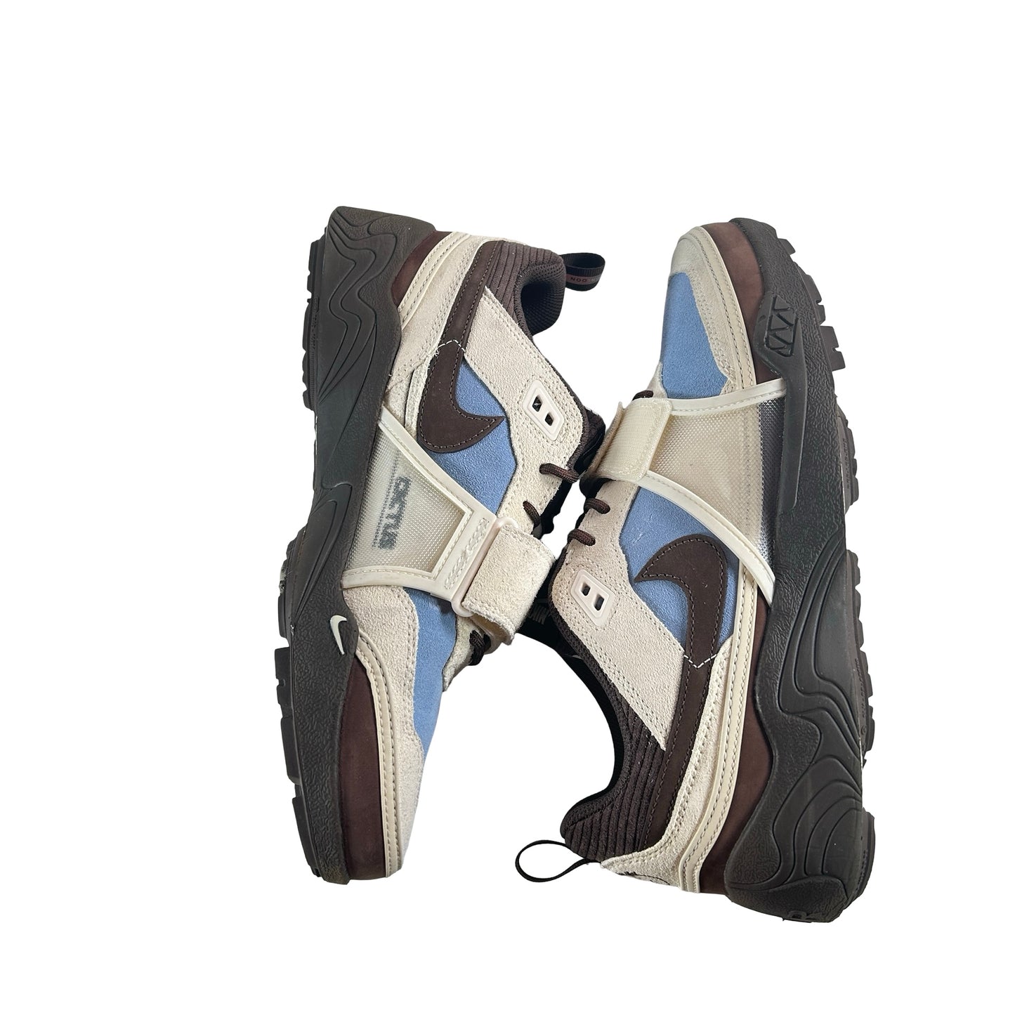 HQ3072 400 Nike Zoom Field Jaxx Travis Scott Leche Blue [USED] - 10.5 M (Used2)