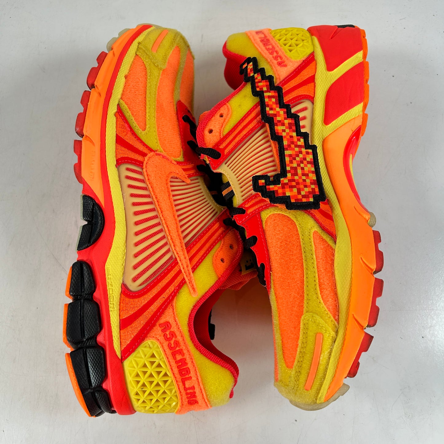 FD9711 602 Nike Zoom Vomero 5 Doernbecher [USED] - 9 M (Used)