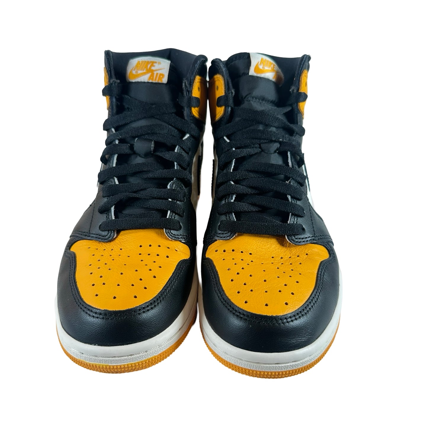 555088 711 Jordan 1 Retro High OG Yellow Toe [USED] - 9 M (Used)