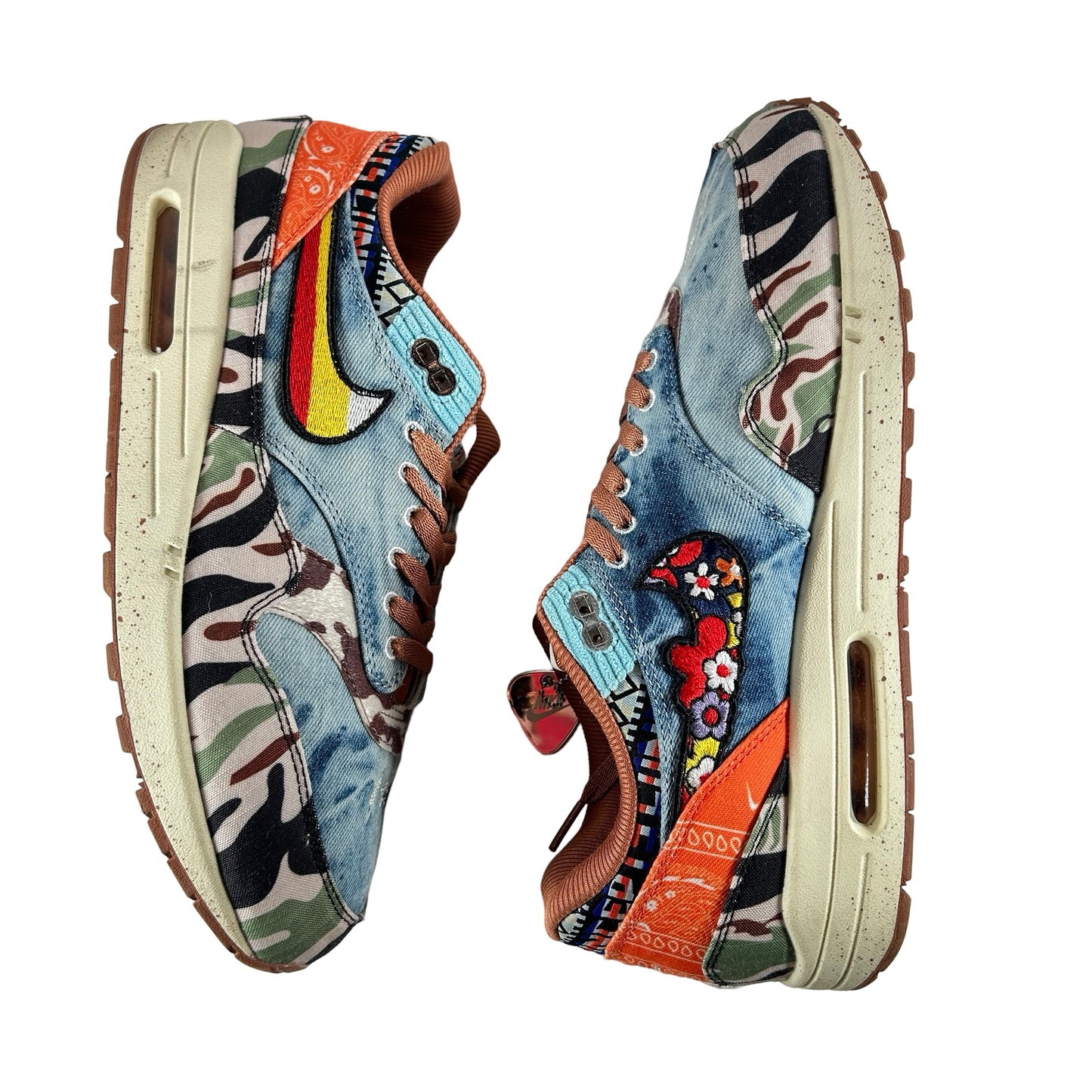 DN1803 900 Nike Air Max 1 SP Conceptos Pesados
