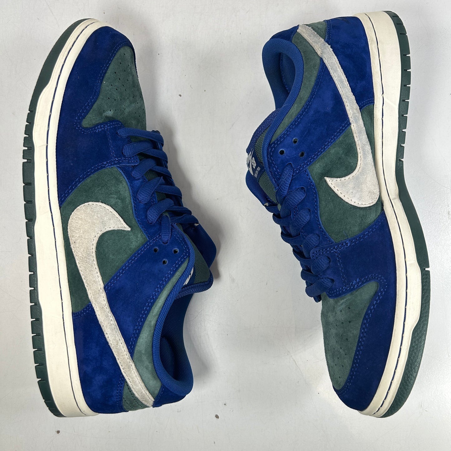 HF3704 400 Nike SB Dunk Low Deep Royal Blue [USED] - 11.5 M (Used)