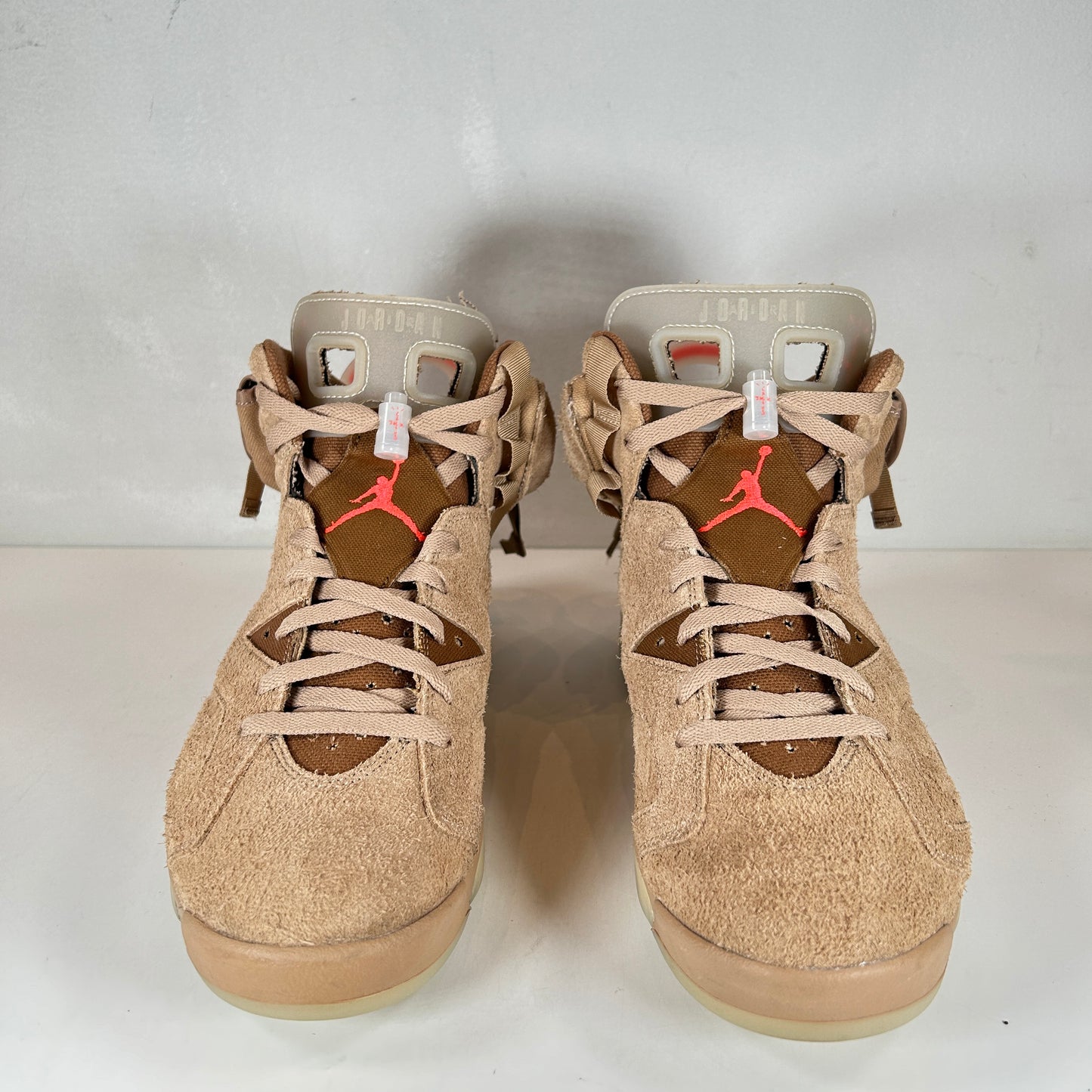 DH0690 200 Jordan 6 Retro Travis Scott British Khaki [USED] - 11 M (VNDS)