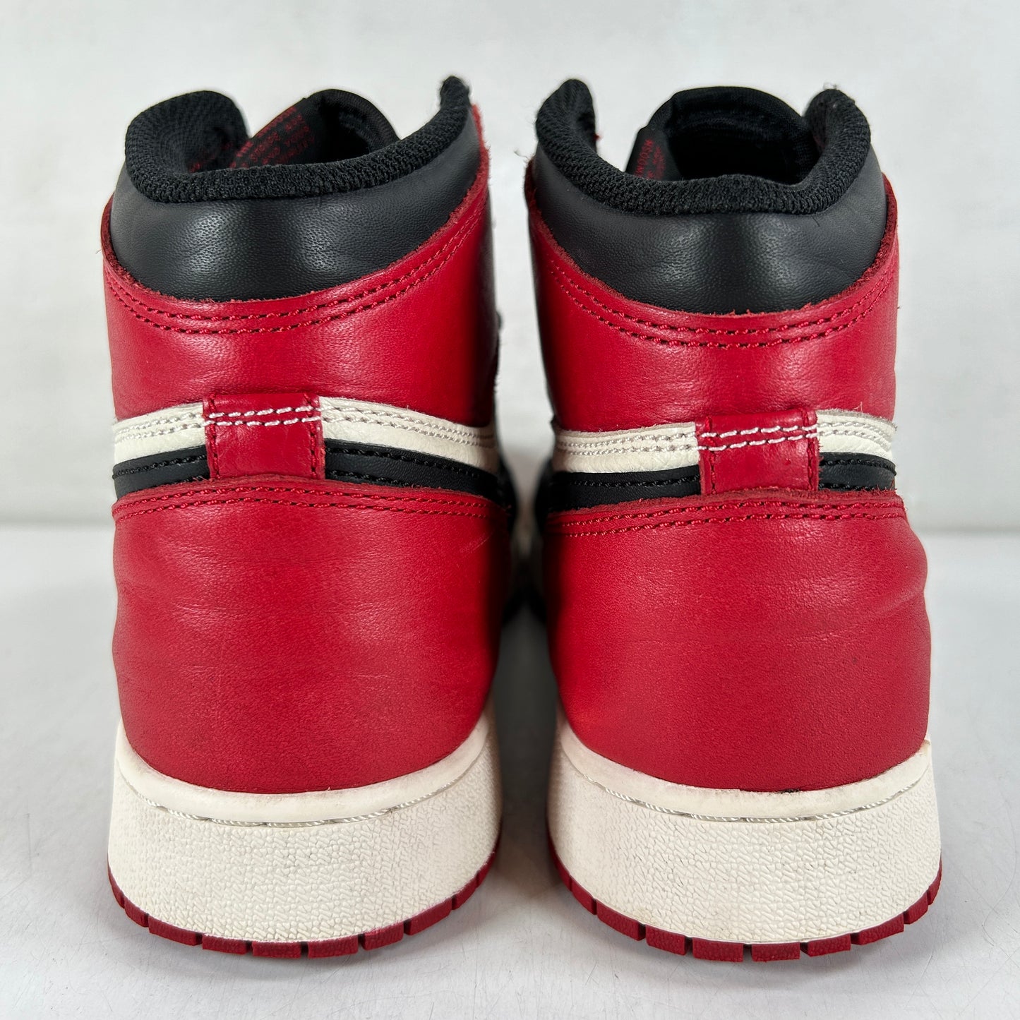 575441 610 Jordan 1 Retro High Bred Toe (GS) [USED] - 7 Y (Used2)