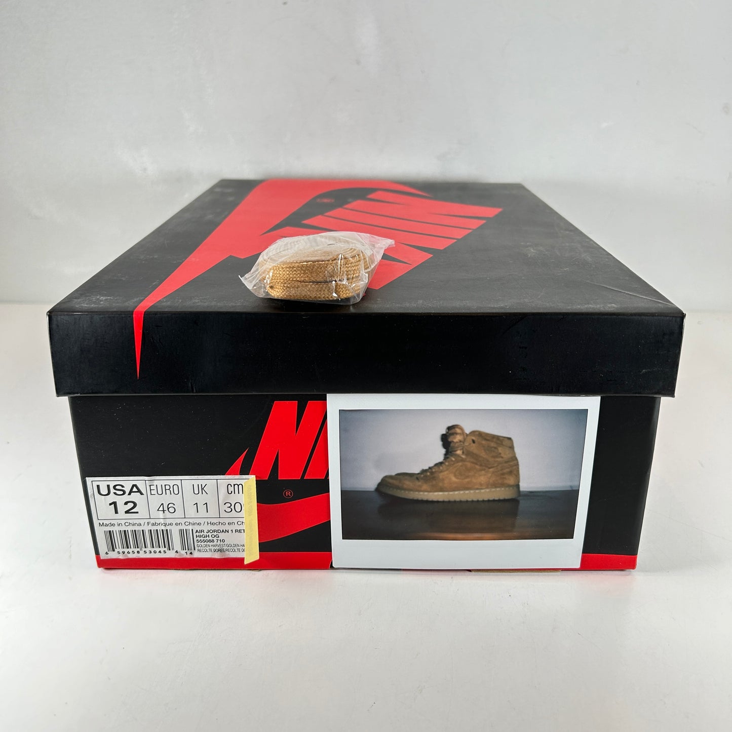 555088 710 Jordan 1 Retro High Wheat [USED] - 12 M (Used)