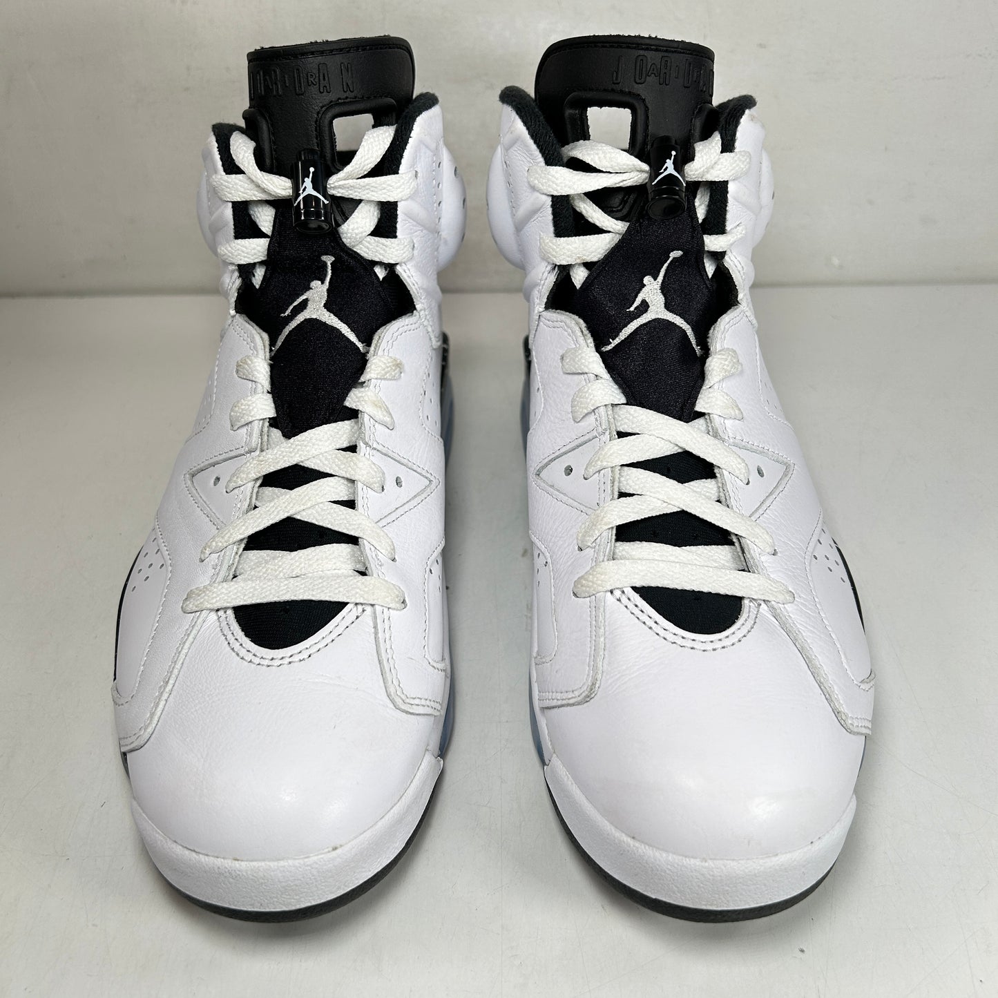 CT8529 112 Jordan 6 Retro Reverse Oreo [USED] - 11 M (Used)