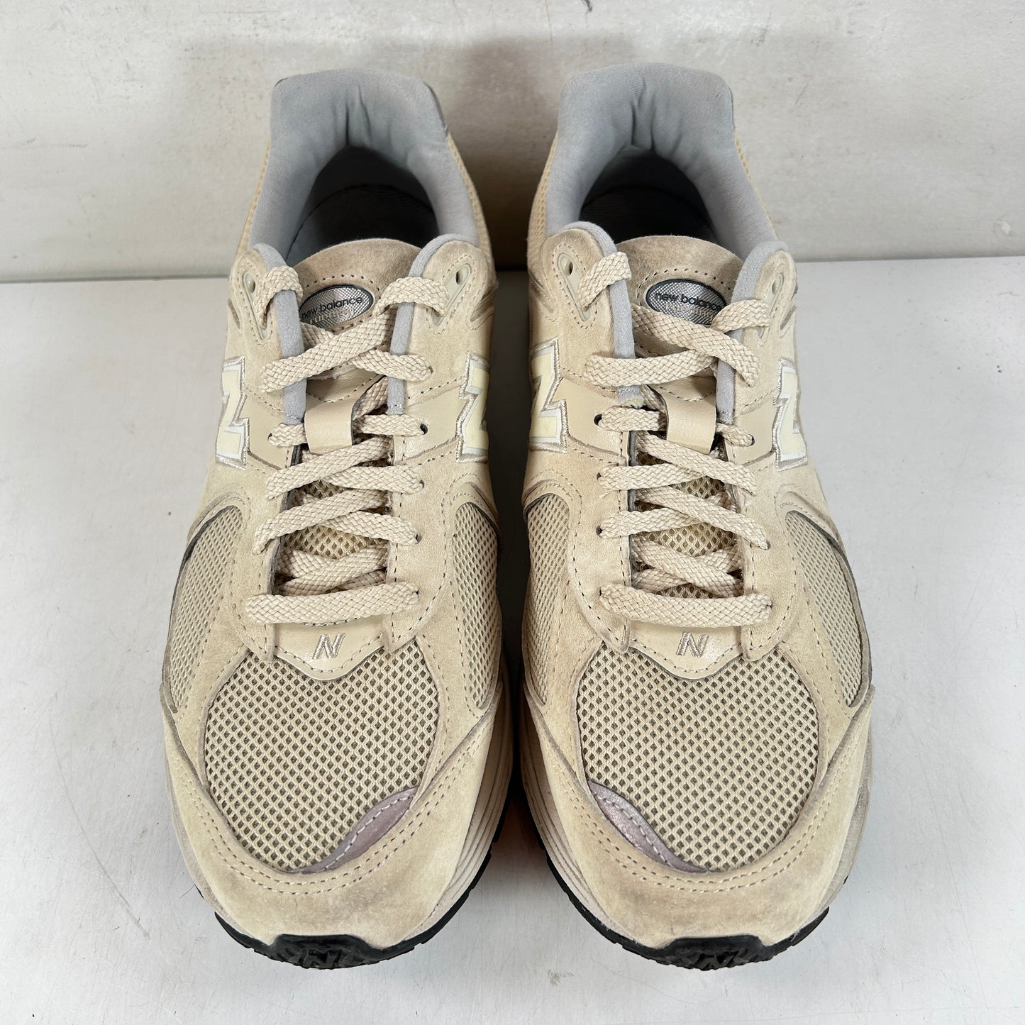 ML2002RE New Balance 2002R Bone Light Aluminum [USED] - 10 M (Used)