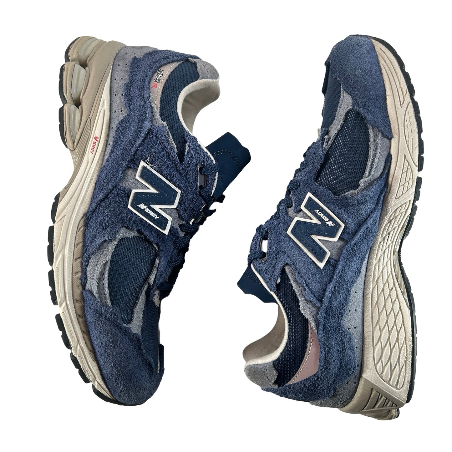 M2002RDK New Balance 2002R Protection Pack Navy Grey [USED] - 8.5 M (Used)