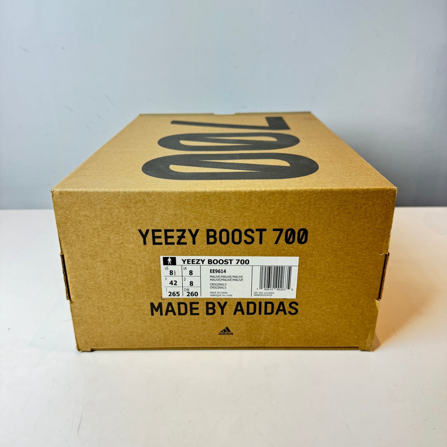 EE9614 Yeezy Boost 700 Mauve [USED] - 8.5 M (Used)