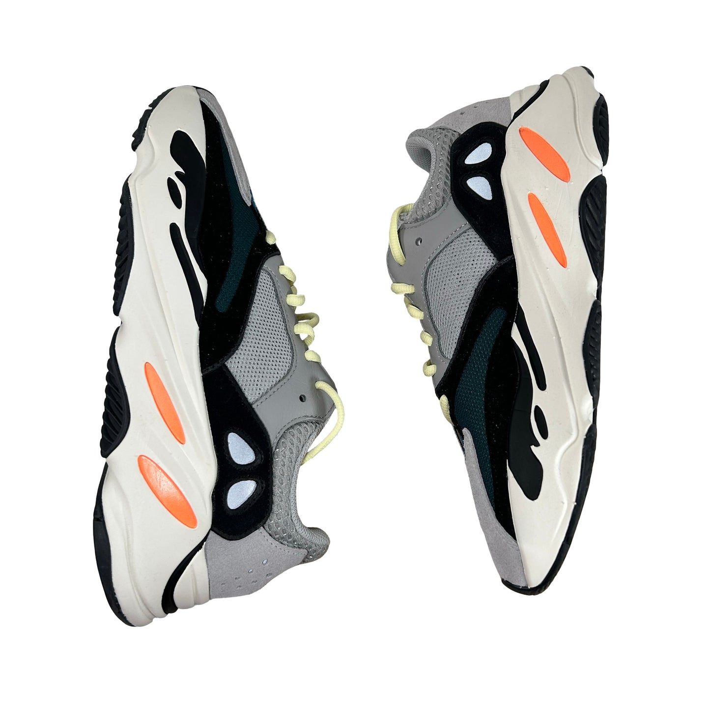 B75571 Yeezy 700 Wave Runner [USED] - 8 M (Used4)