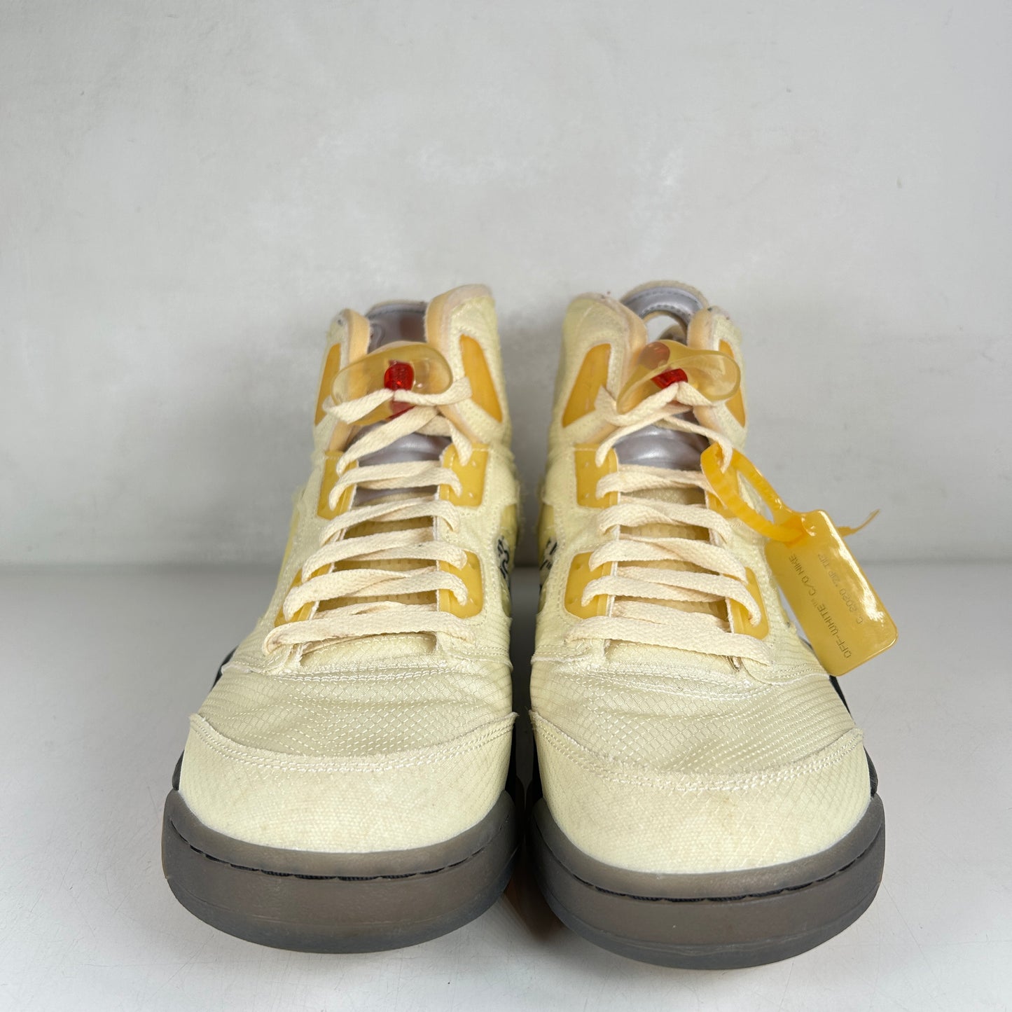 DH8565 100 Jordan 5 Off-White Sail [USED] - 11 M (Used)