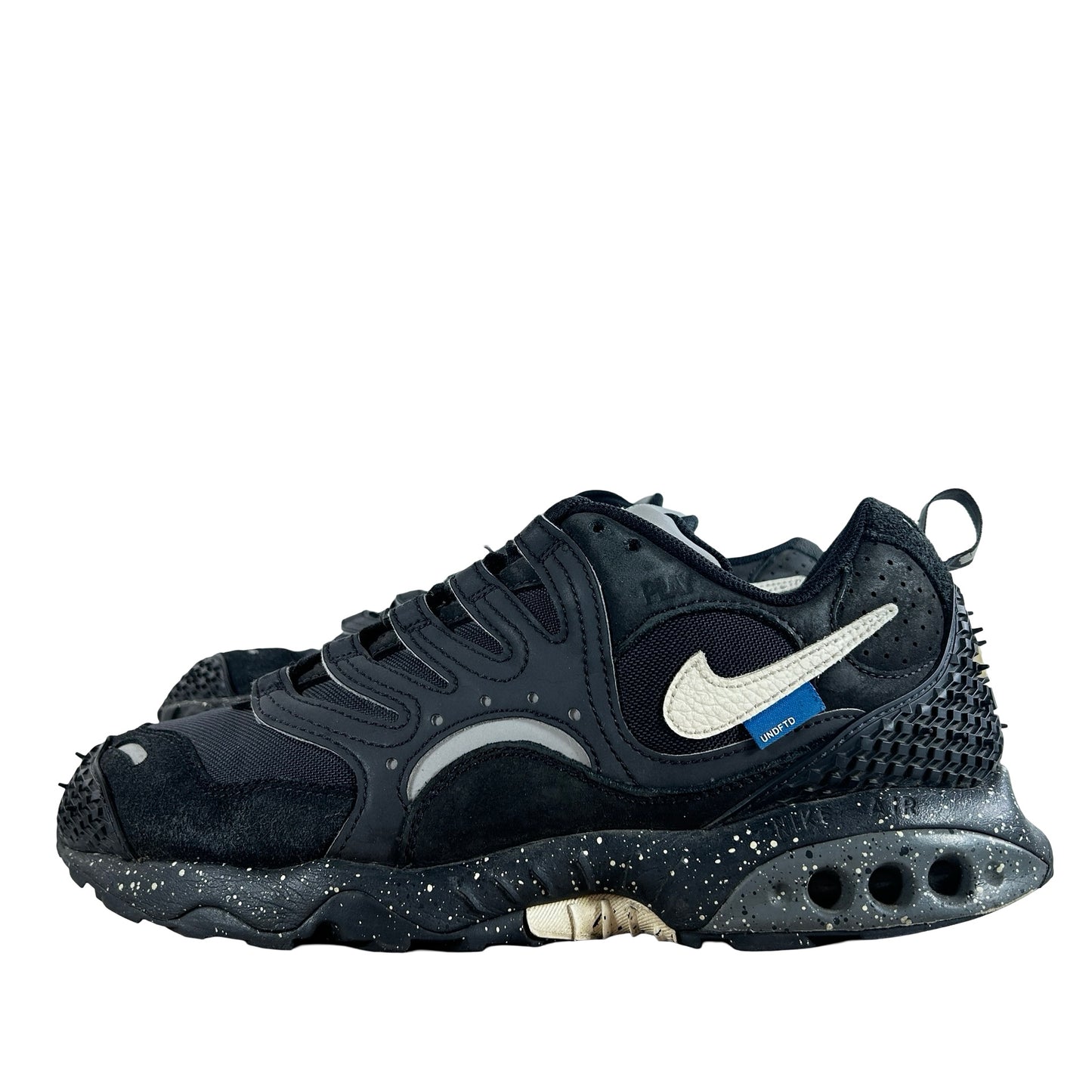 FN7546 002 Nike Air Terra Humara Undefeated Black [USED] - 9.5 M (Used)