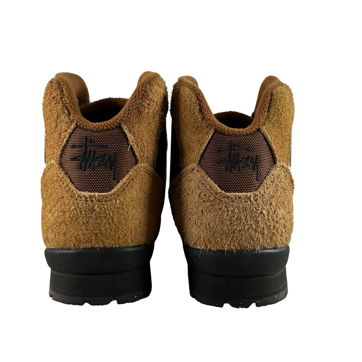 IM7419 200 Nike Air Baltoro Stüssy Light British Tan [USED] - 9 M (Used)