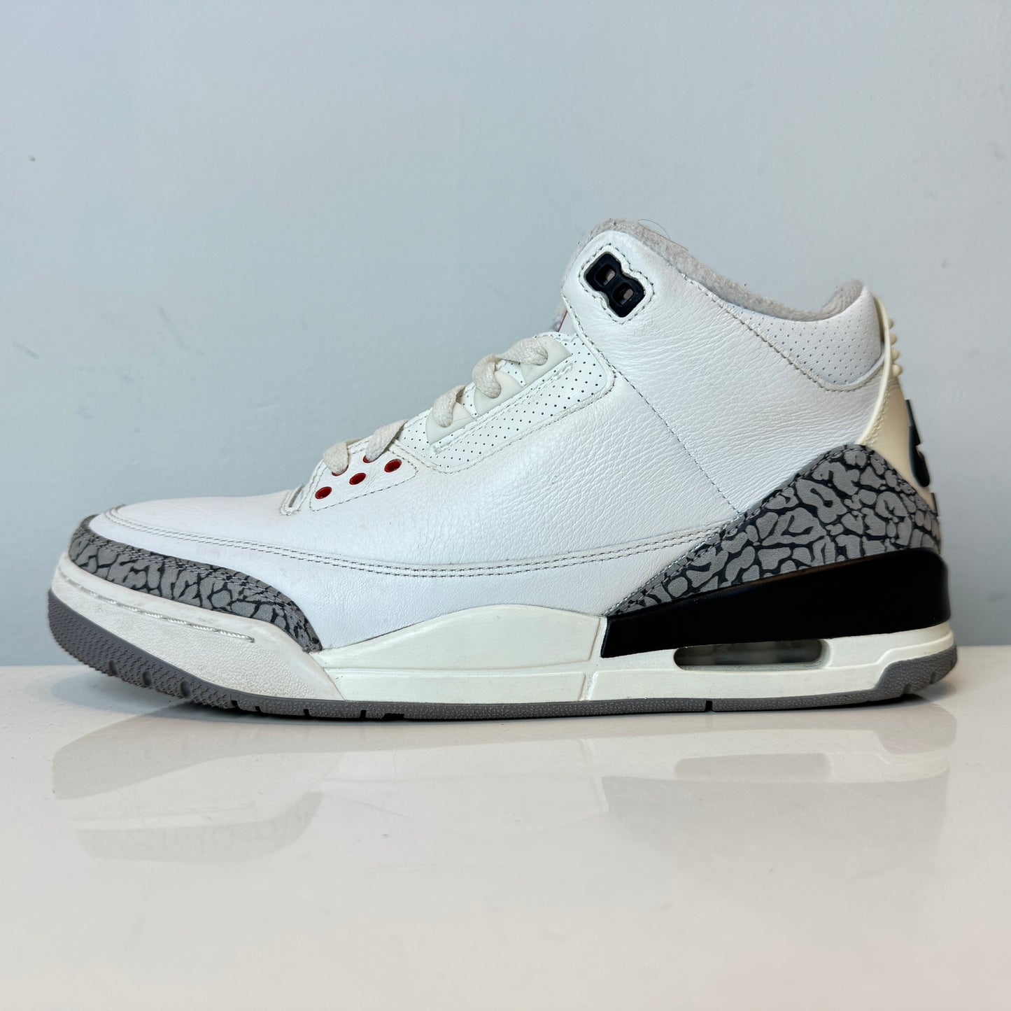 DN3707 100 Jordan 3 Retro White Cement Reimagined [USED] - 9.5 M (Used) (No Box)