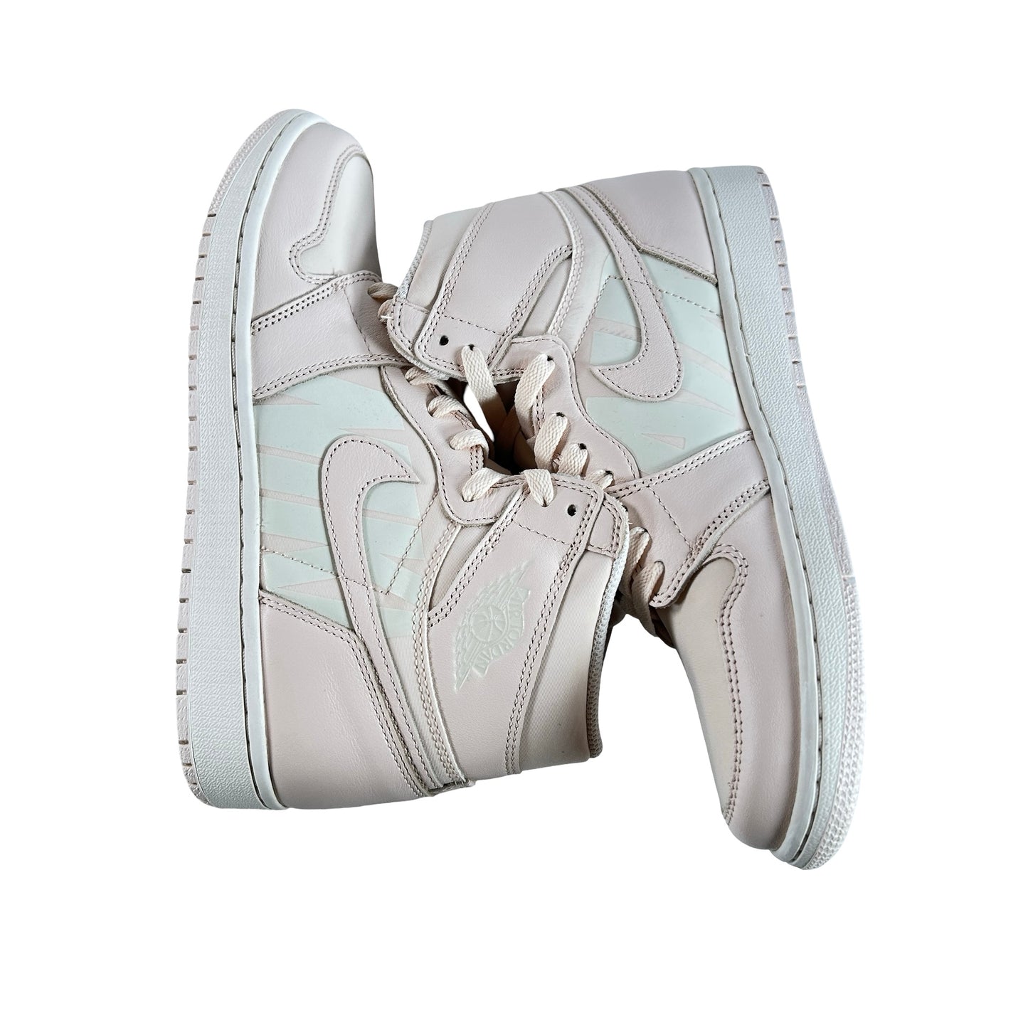 555088 801 Jordan 1 Retro High Guava Ice [USED] - 8.5 M (Used)