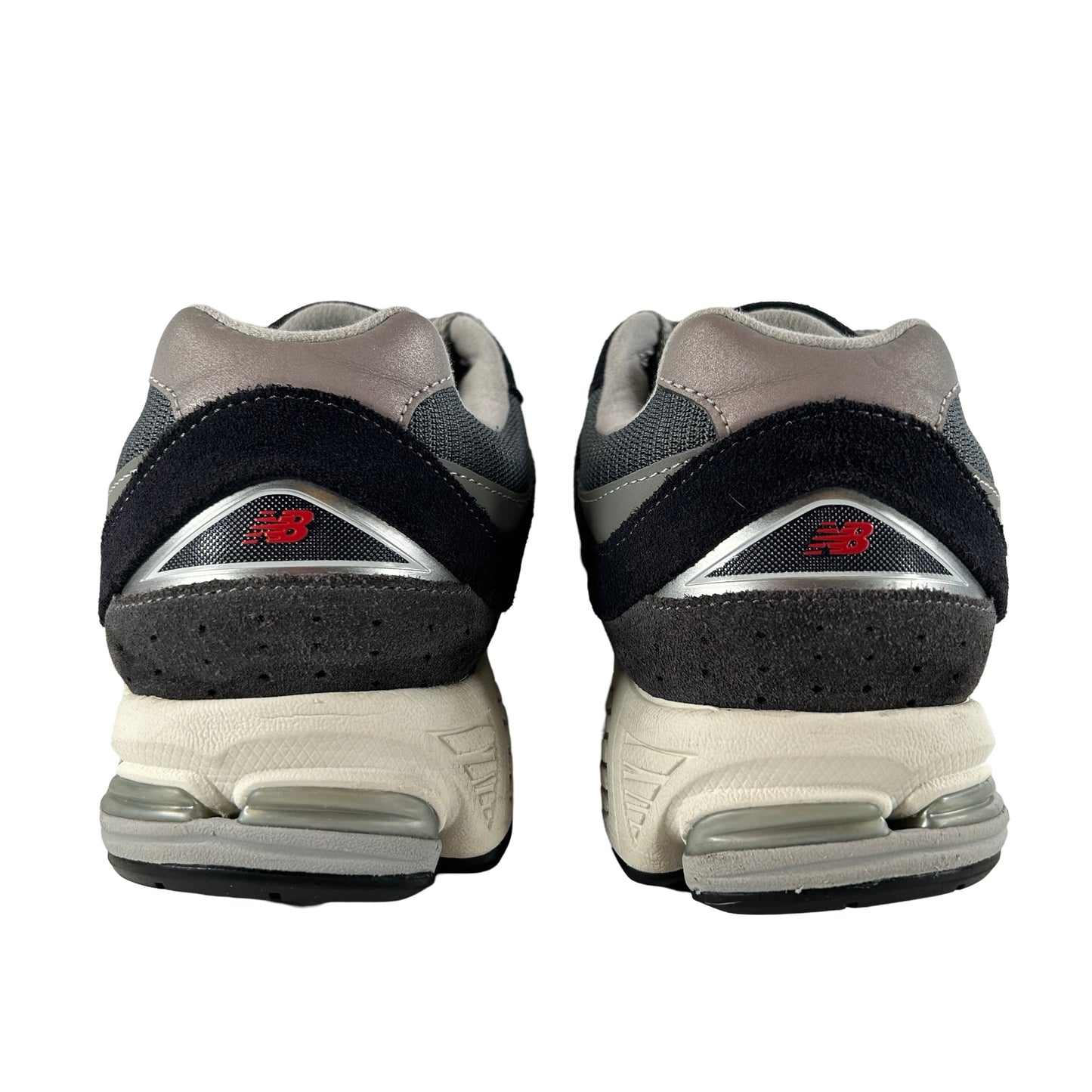 M2002RSF New Balance 2002R Eclipse Raincloud [USED] - 8.5 M (Used)