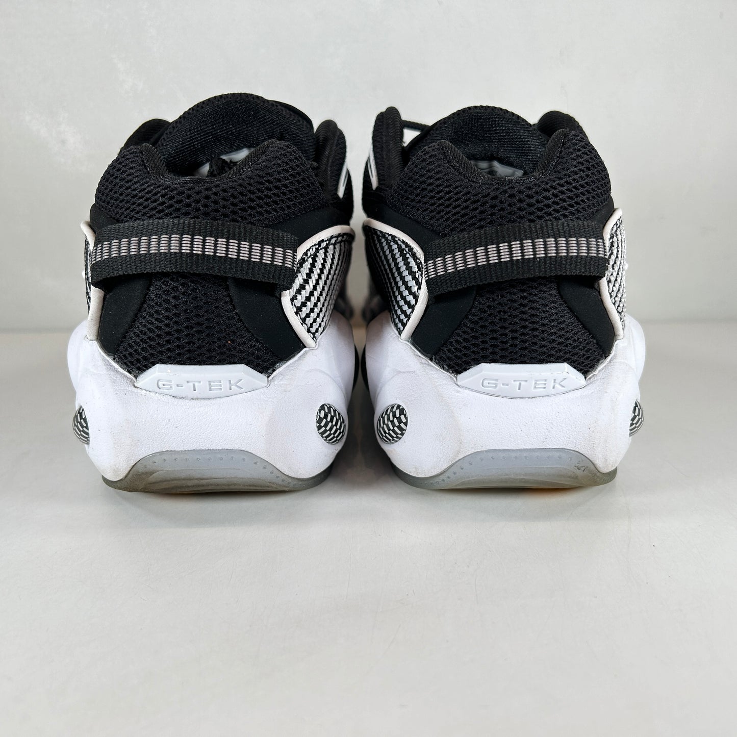 DM0879 001 Nike NOCTA Glide Drake Negro