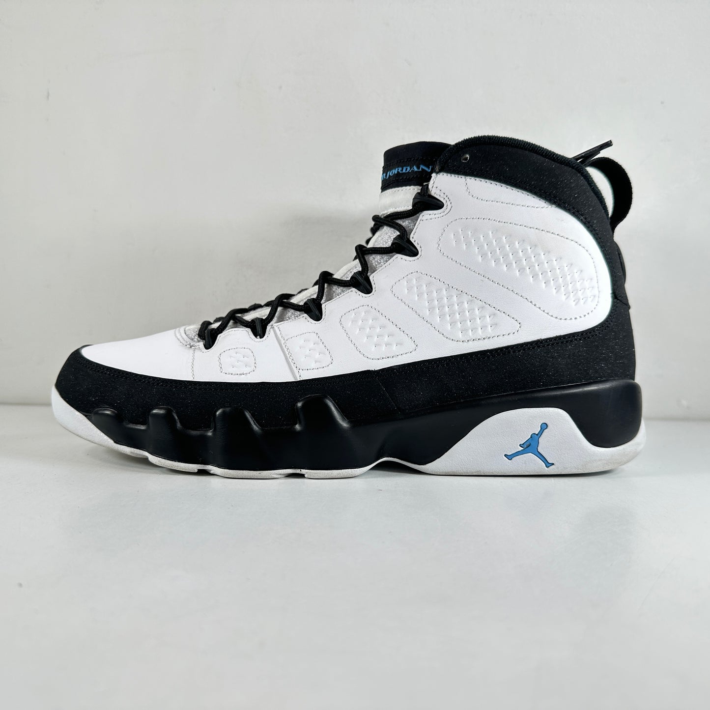 CT8019 140 Jordan 9 Retro University Blue [USED] - 11.5 M (Used) (No Box)