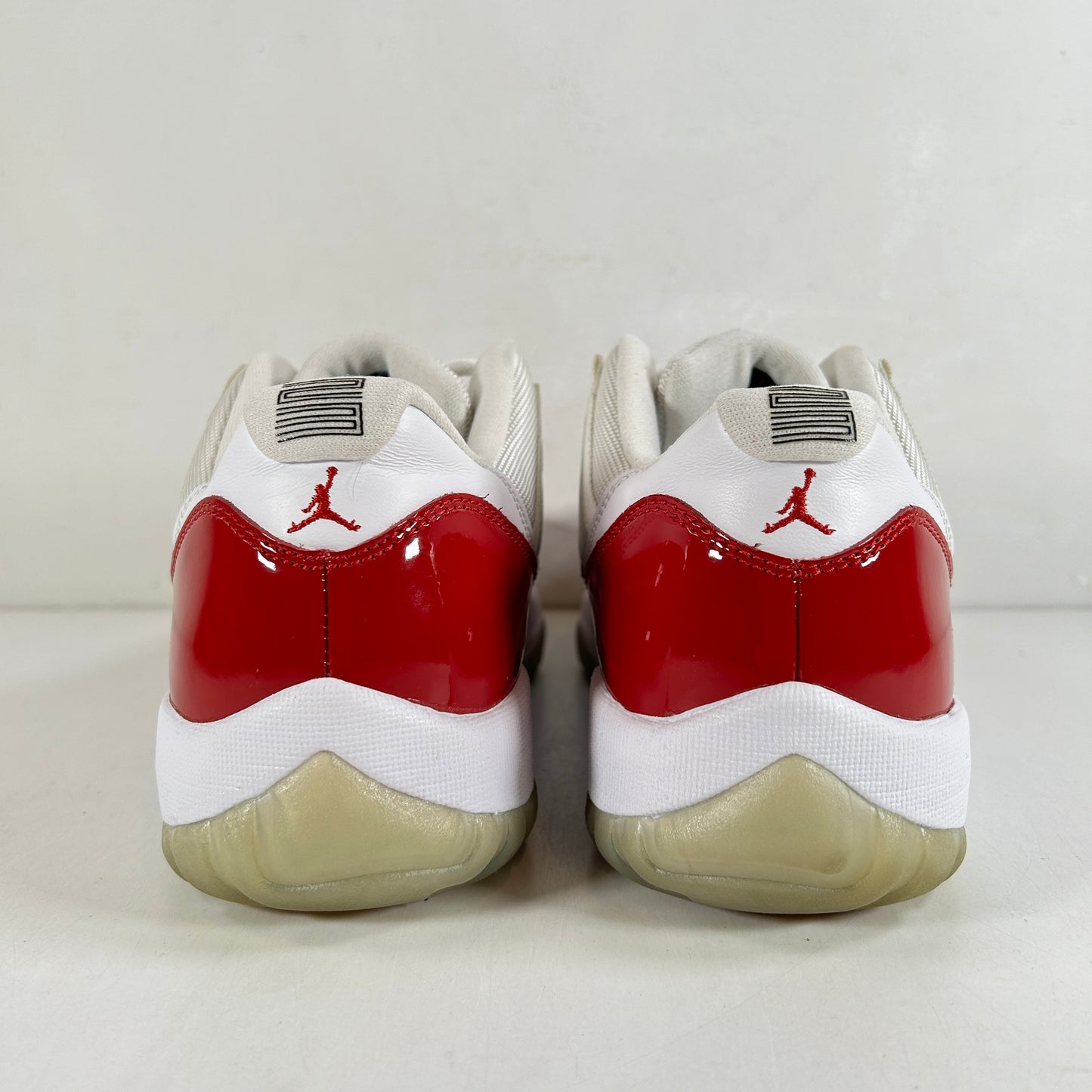 528895 102 Jordan 11 Retro Low Cherry (2016) [USED] - 10.5 M (VNDS) (Replace Box)