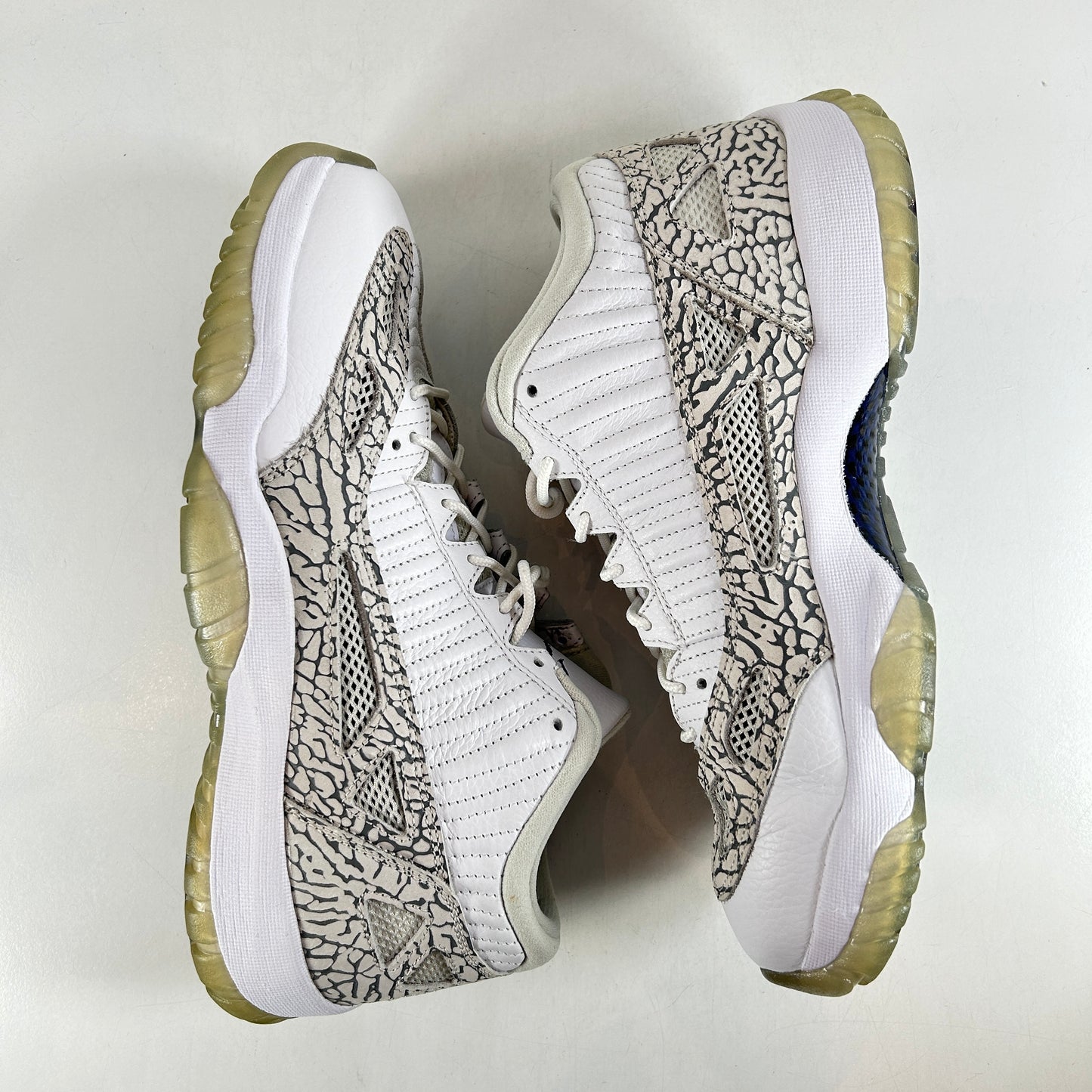 306008 102 Jordan 11 Retro Low IE Cobalt (2015) [USED] - 10.5 M (VNDS) (Replace Box)