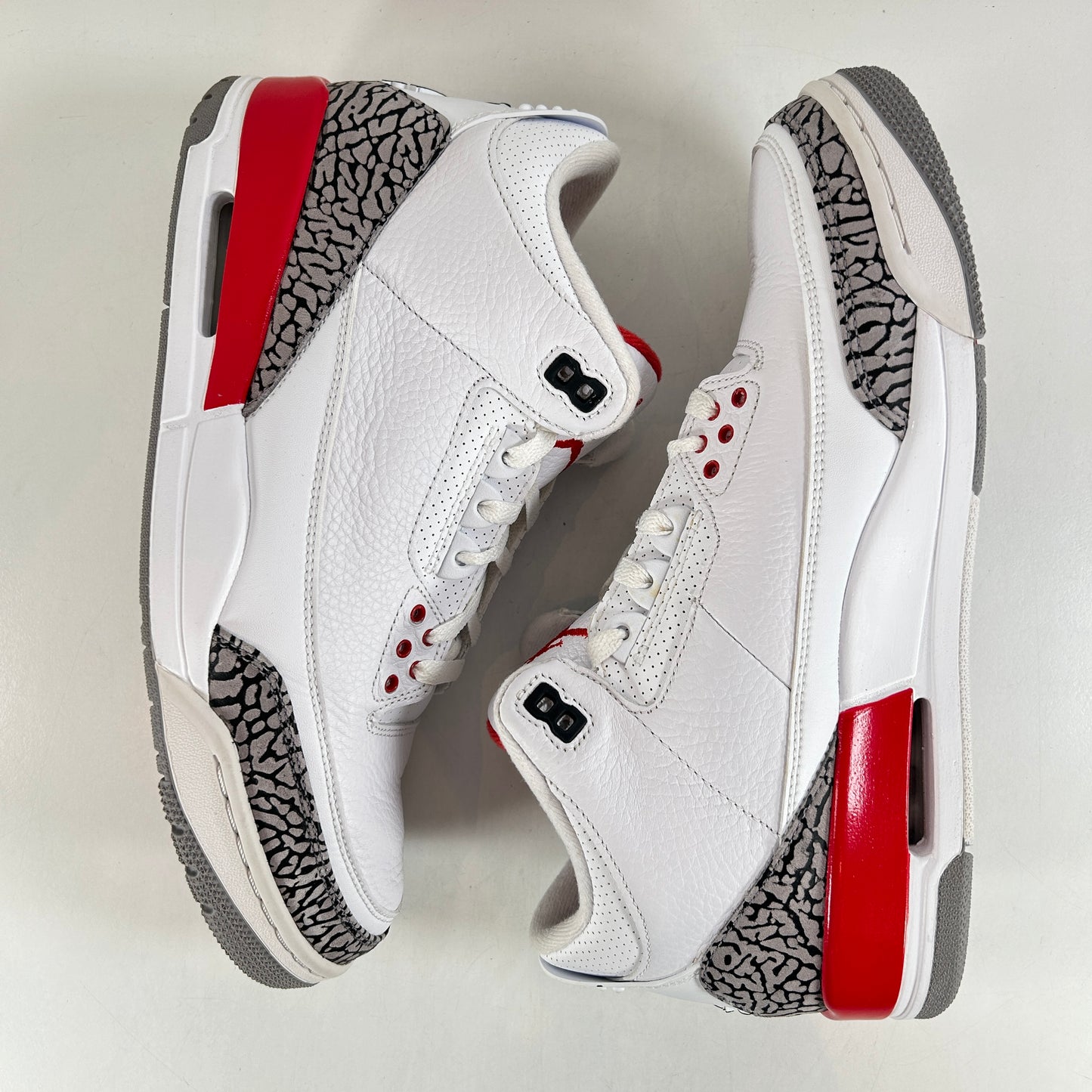 136064 116 Jordan 3 Retro Hall of Fame [USED] - 10.5 M (VNDS)