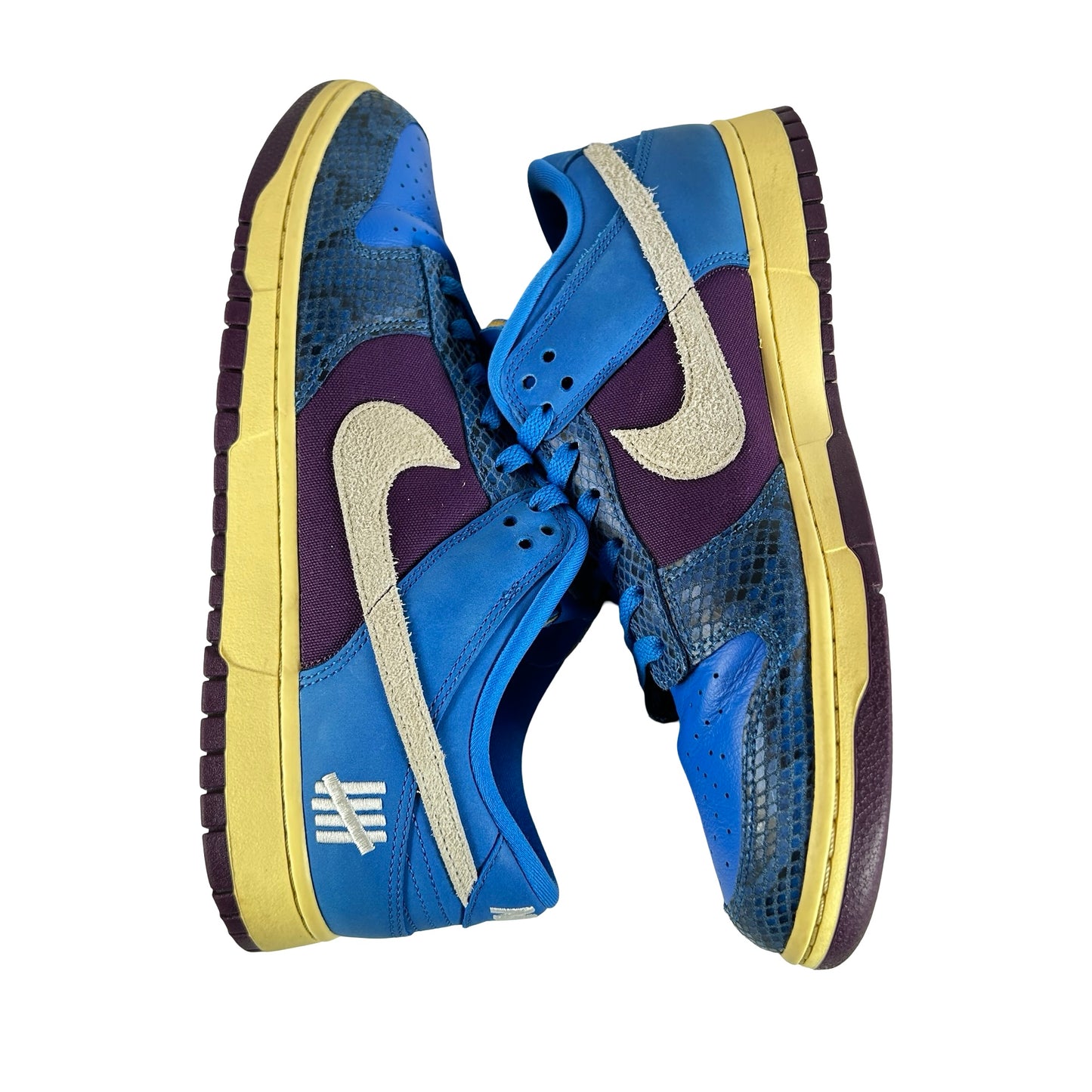 DH6508 400 Nike Dunk Low Undefeated 5 On It Dunk vs.AF1