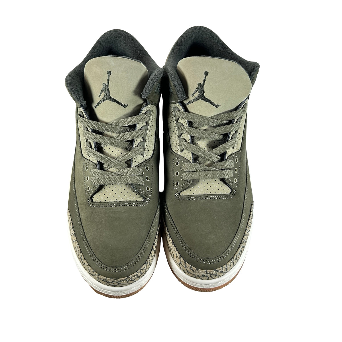 DN3707 202 Jordan 3 Retro Family Affair [USED] - 11 M (Used)