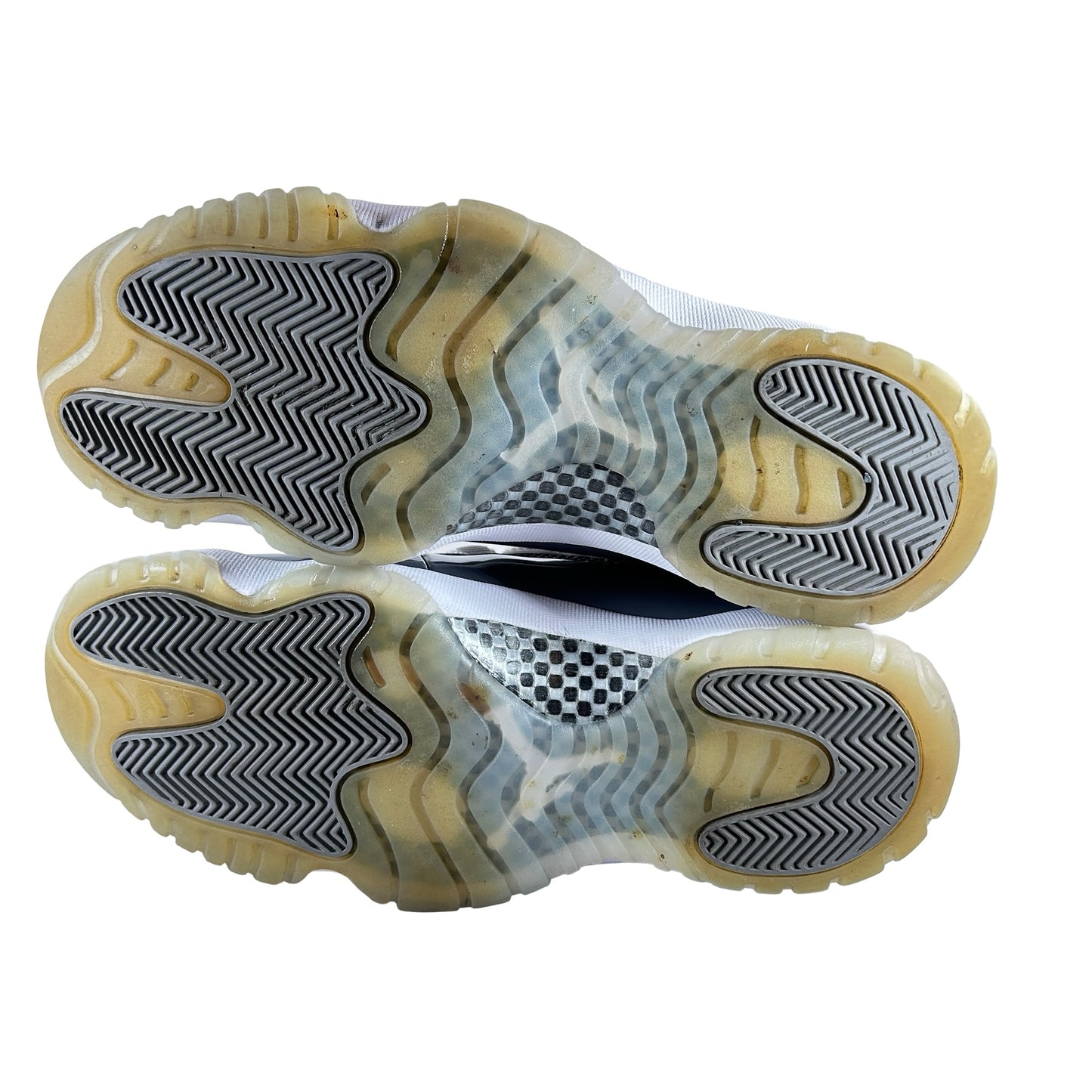 CT8012 005 Jordan 11 Retro Cool Grey (2021) [USED] - 9.5 M (Used16)
