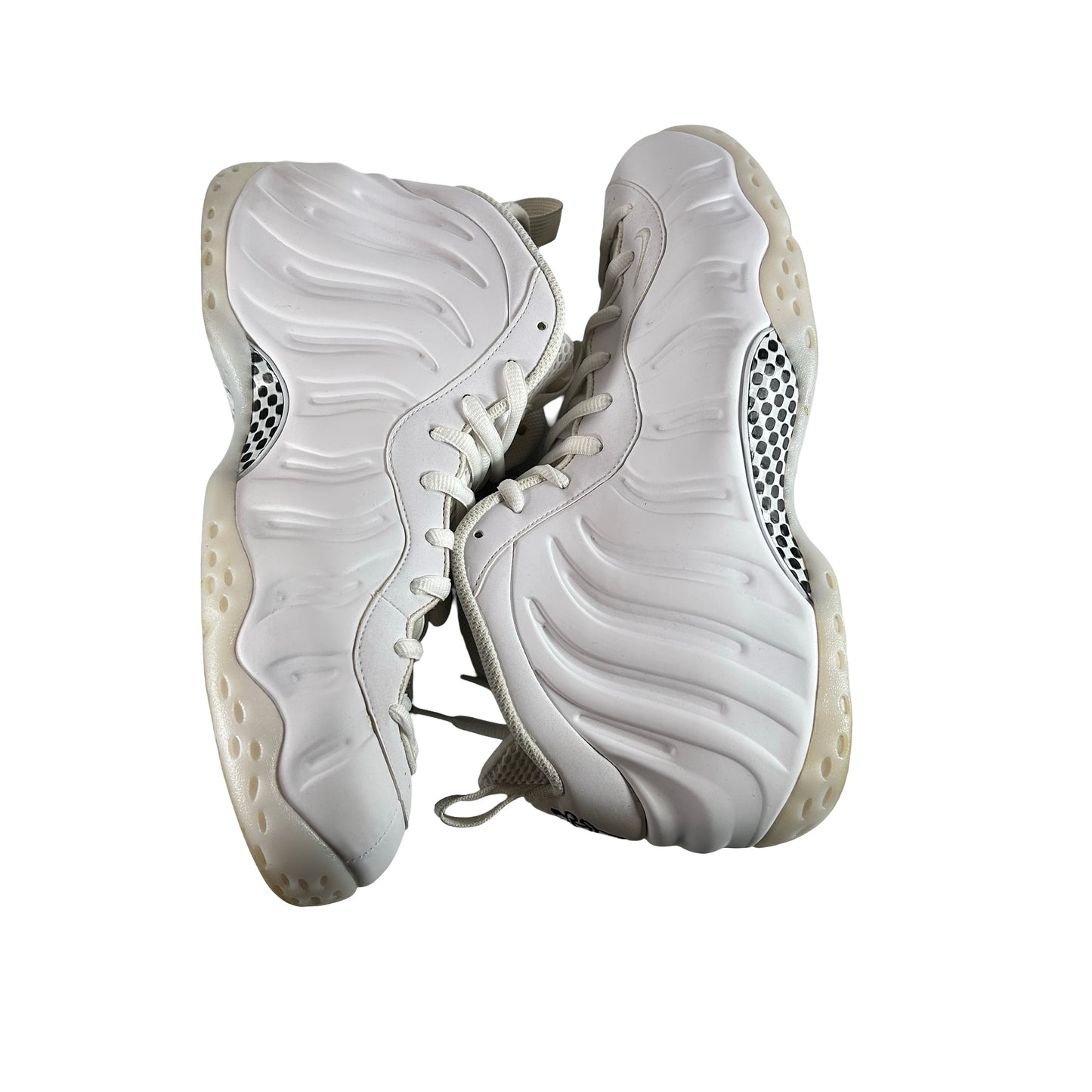 HJ5195 100 Nike Air Foamposite One Triple White [USED] - 11.5 M (Used)