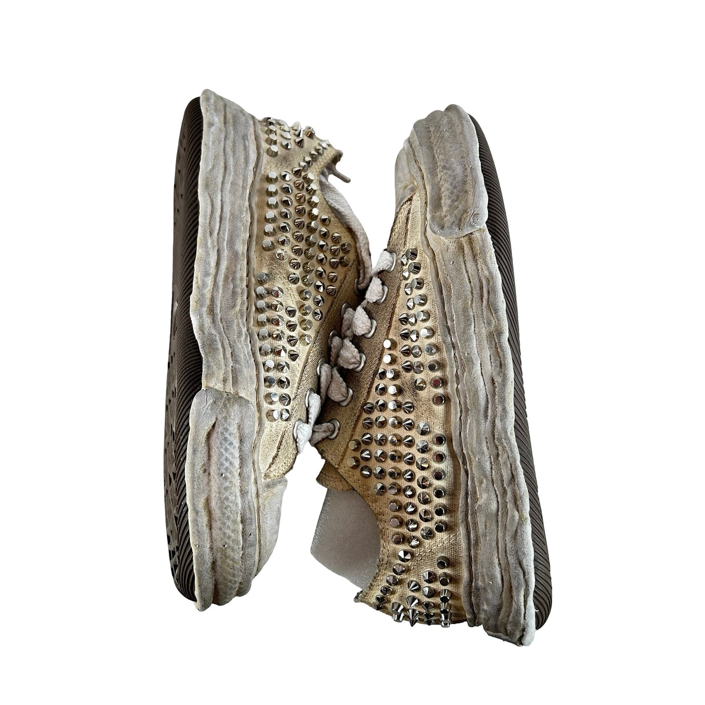 A13FW715 WHT Maison Mihara Yasuhiro Peterson 23 OG Sole Studded Canvas Low White [USED] - 41 EU / 8 M (Used)