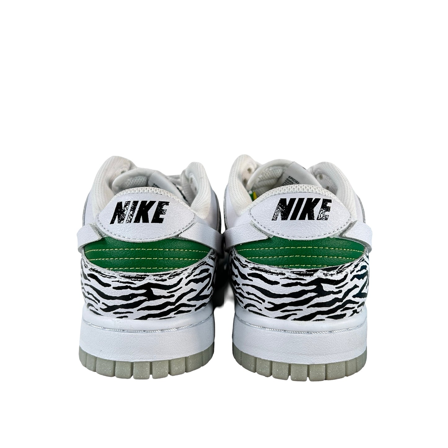 DR7305 100 Nike Dunk Low Doernbecher Zoe [USED] - 7.5 M (Used)