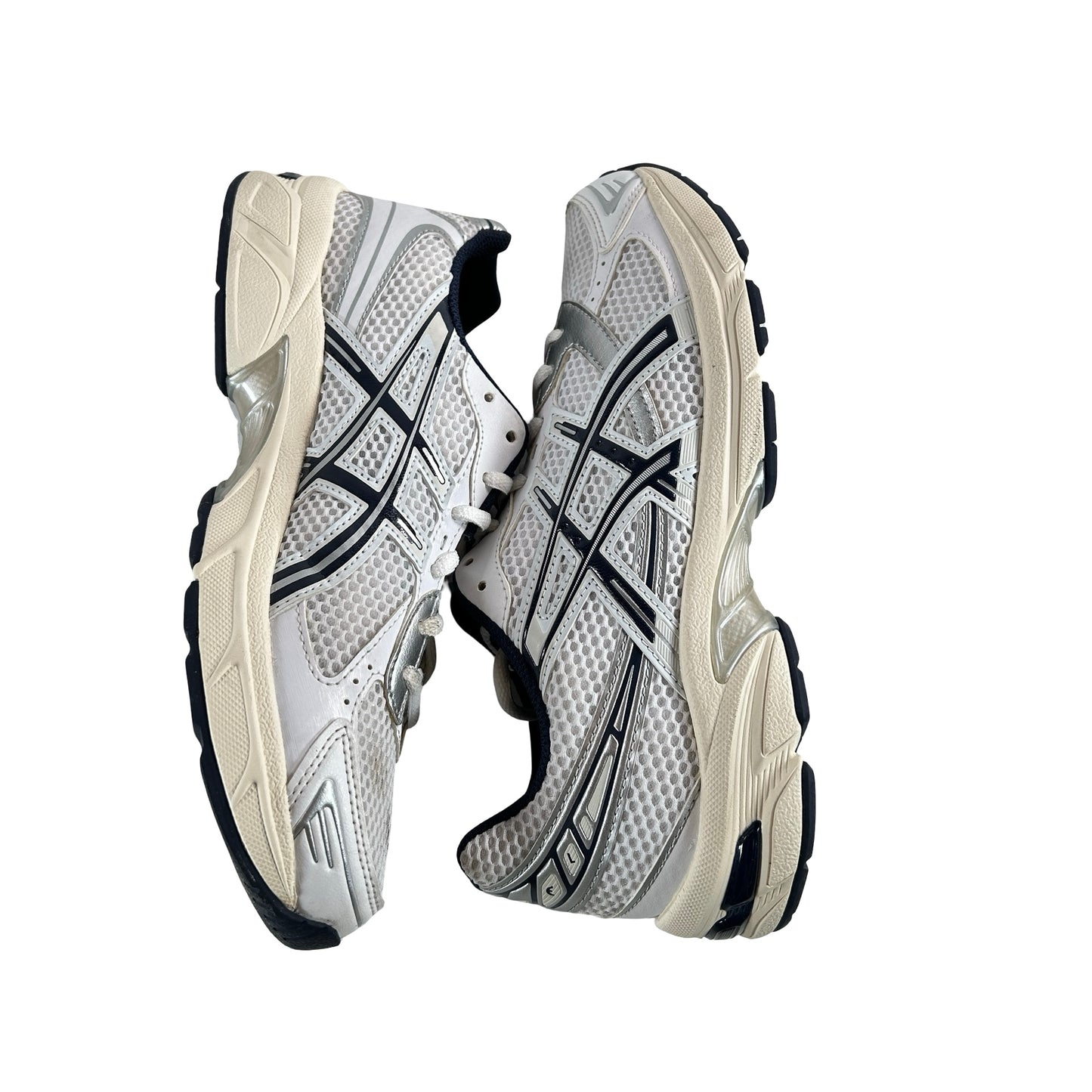 1202A164 110 ASICS Gel-1130 White Midnight (W) [USED] - 9 W (Used)