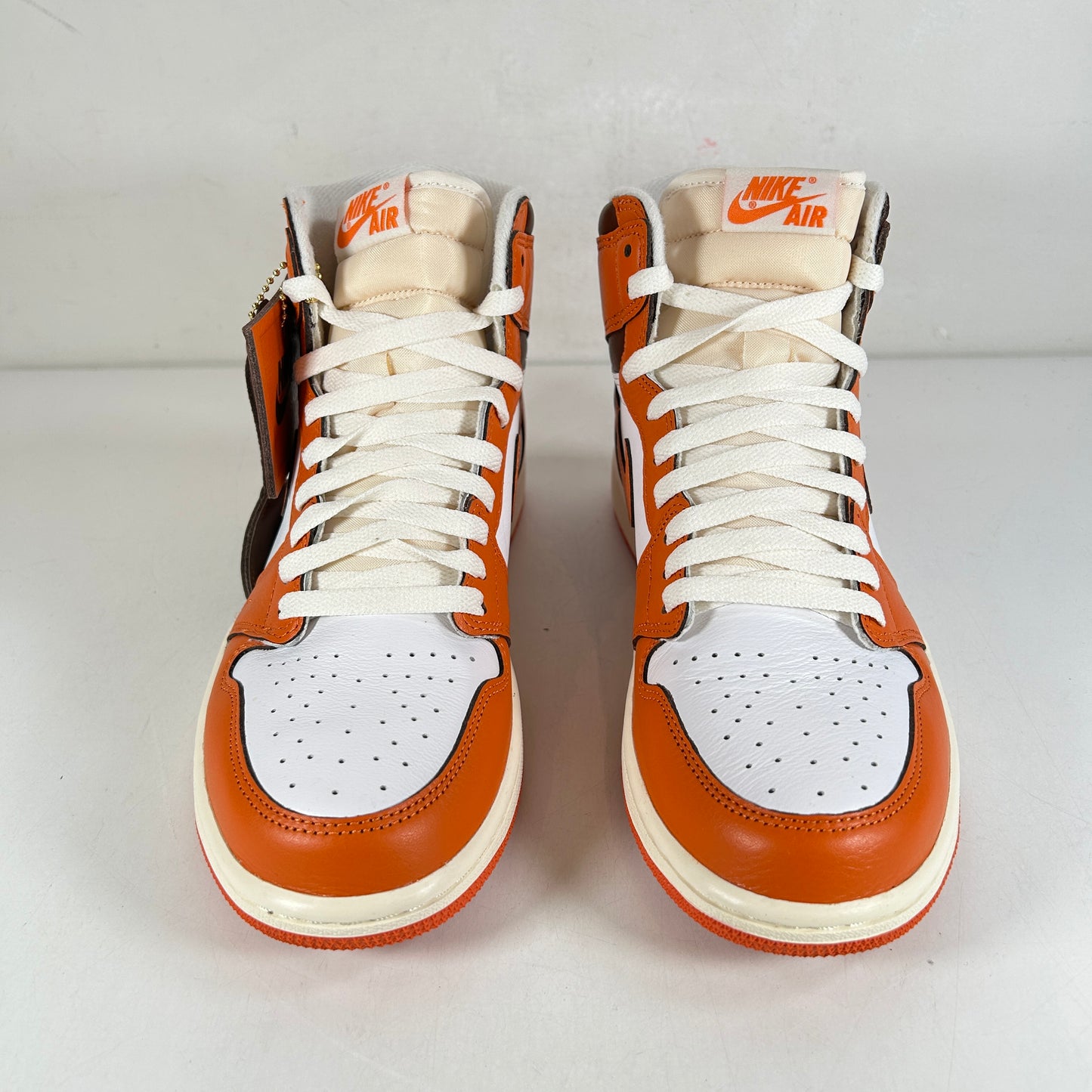 DO9369 101 Jordan 1 Retro High OG Starfish (Women's) [USED] - 9.5 W (Used)