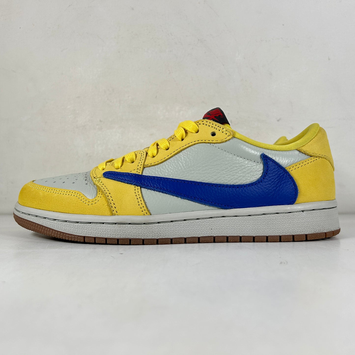 DZ4137 700 Jordan 1 Retro Low OG SP Travis Scott Canary (Women's) [USED] - 9.5 W (Used2)