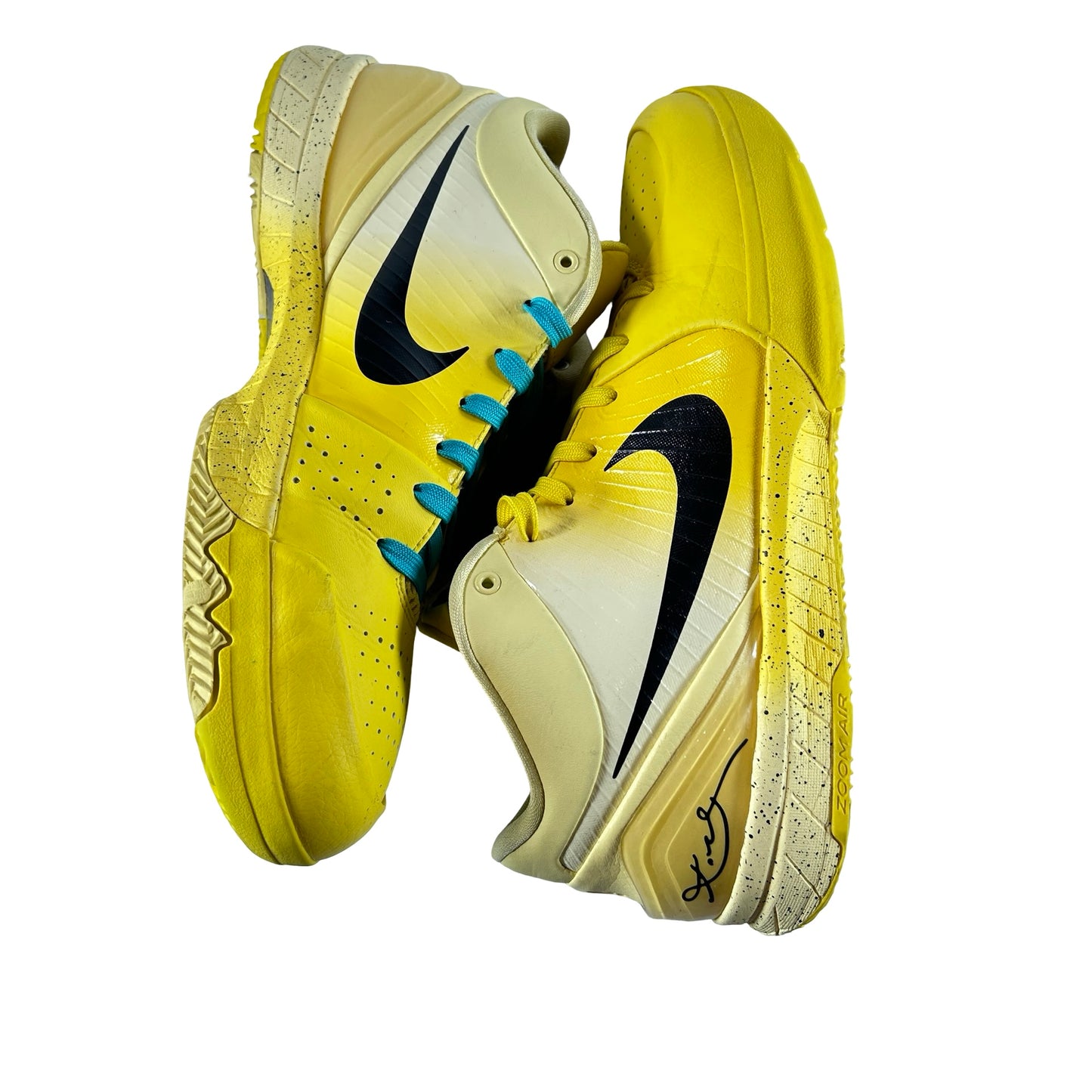 IH0587 700 Nike Kobe 4 Protro CHBL [USED] - 10.5 M (Used) (No Box)