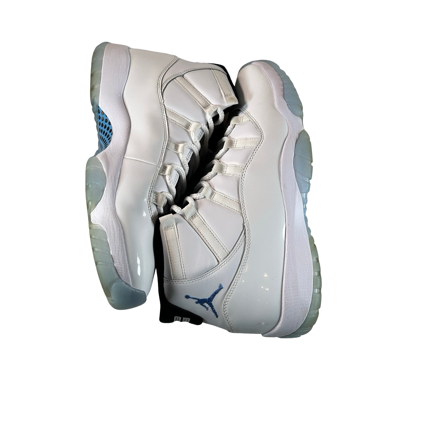 CT8012 104 Jordan 11 Retro Legend Blue (2024) [USED] - 11 M (Used12)