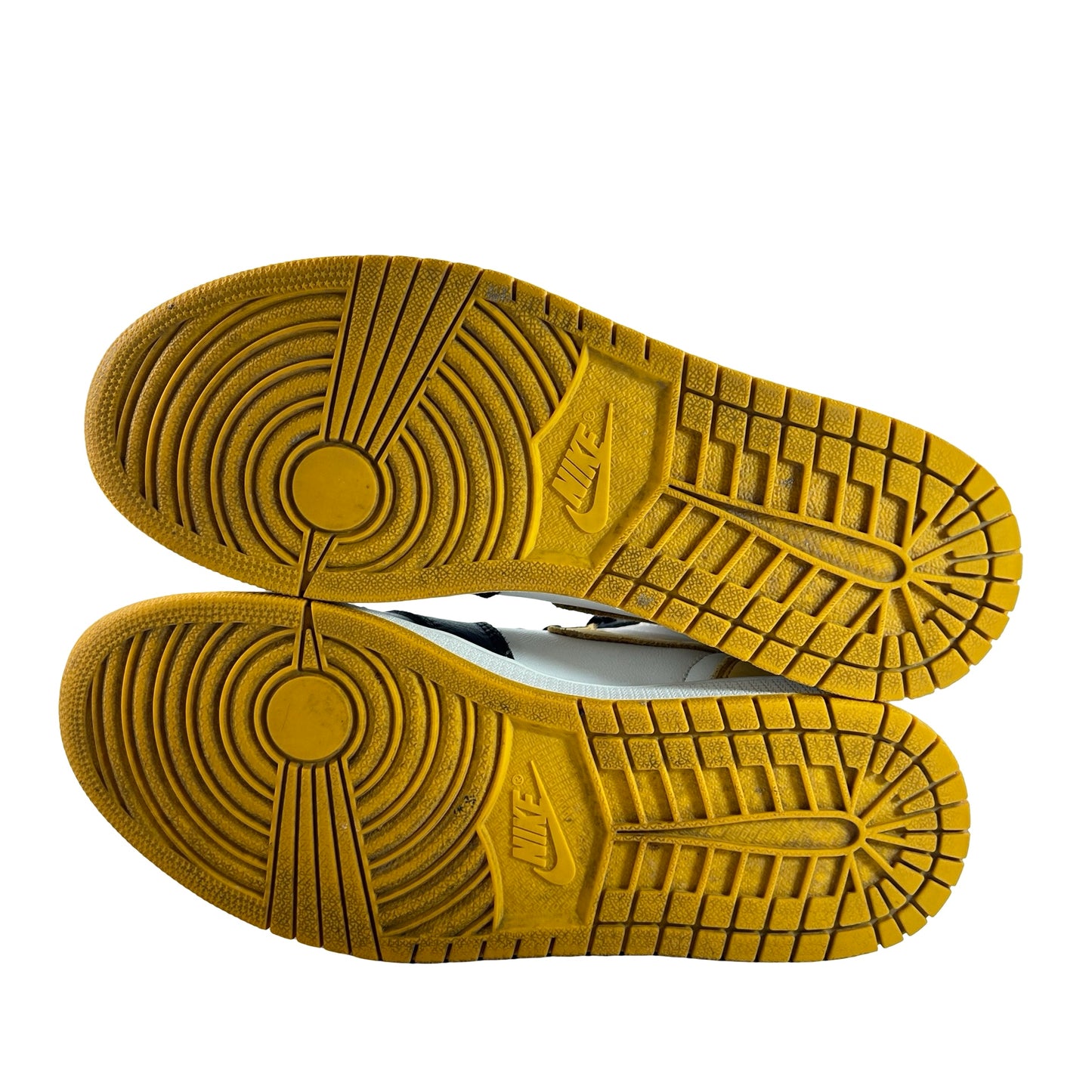 555088 109 Jordan 1 Retro High Yellow Ochre [USED] - 9 M (Used)